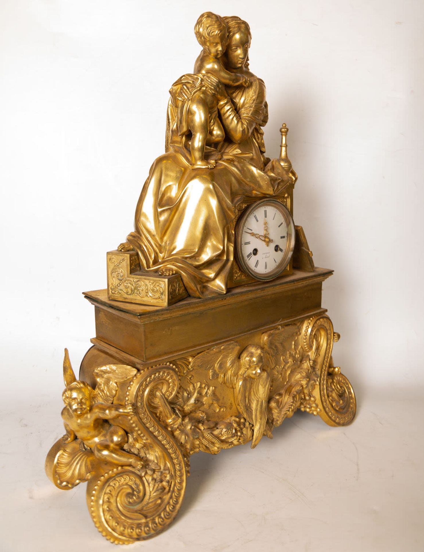 Clock in gilt bronze, with motif of Virgin with Child, French school of the 19th century, Charles X  - Bild 6 aus 9