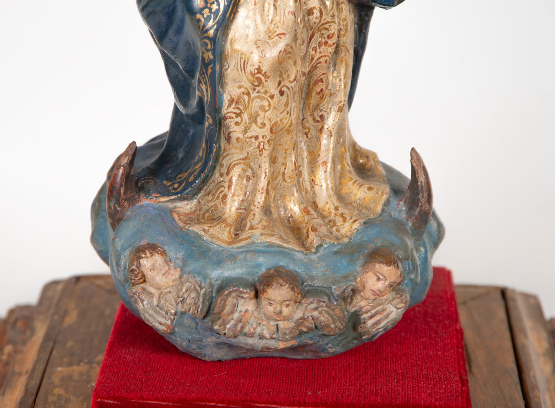 Immaculate Virgin in Terracotta with Silver Crown, 17th century Spanish school - Bild 4 aus 7