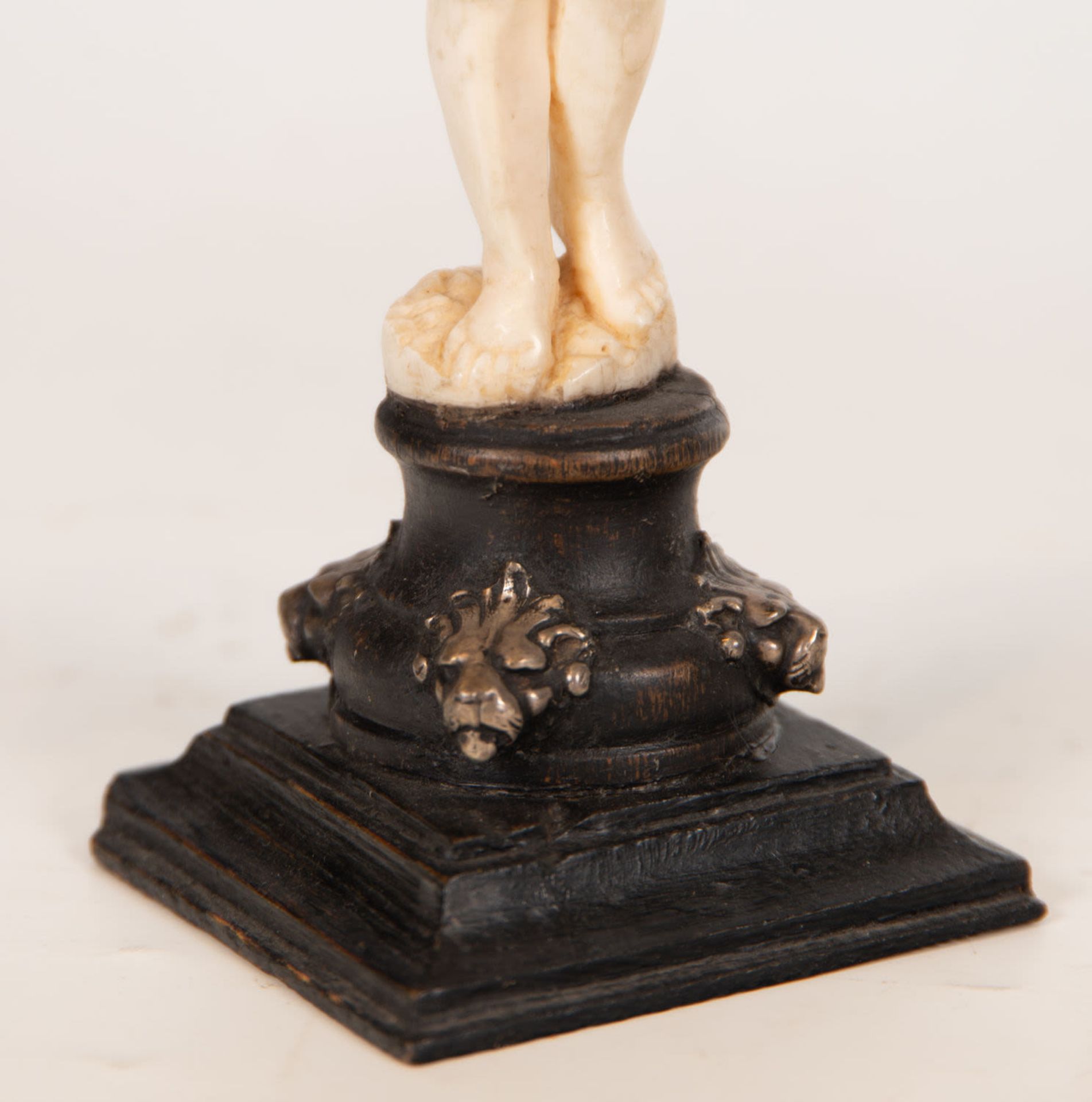 Aphrodite in Ivory, 17th century Flemish work - Bild 9 aus 9