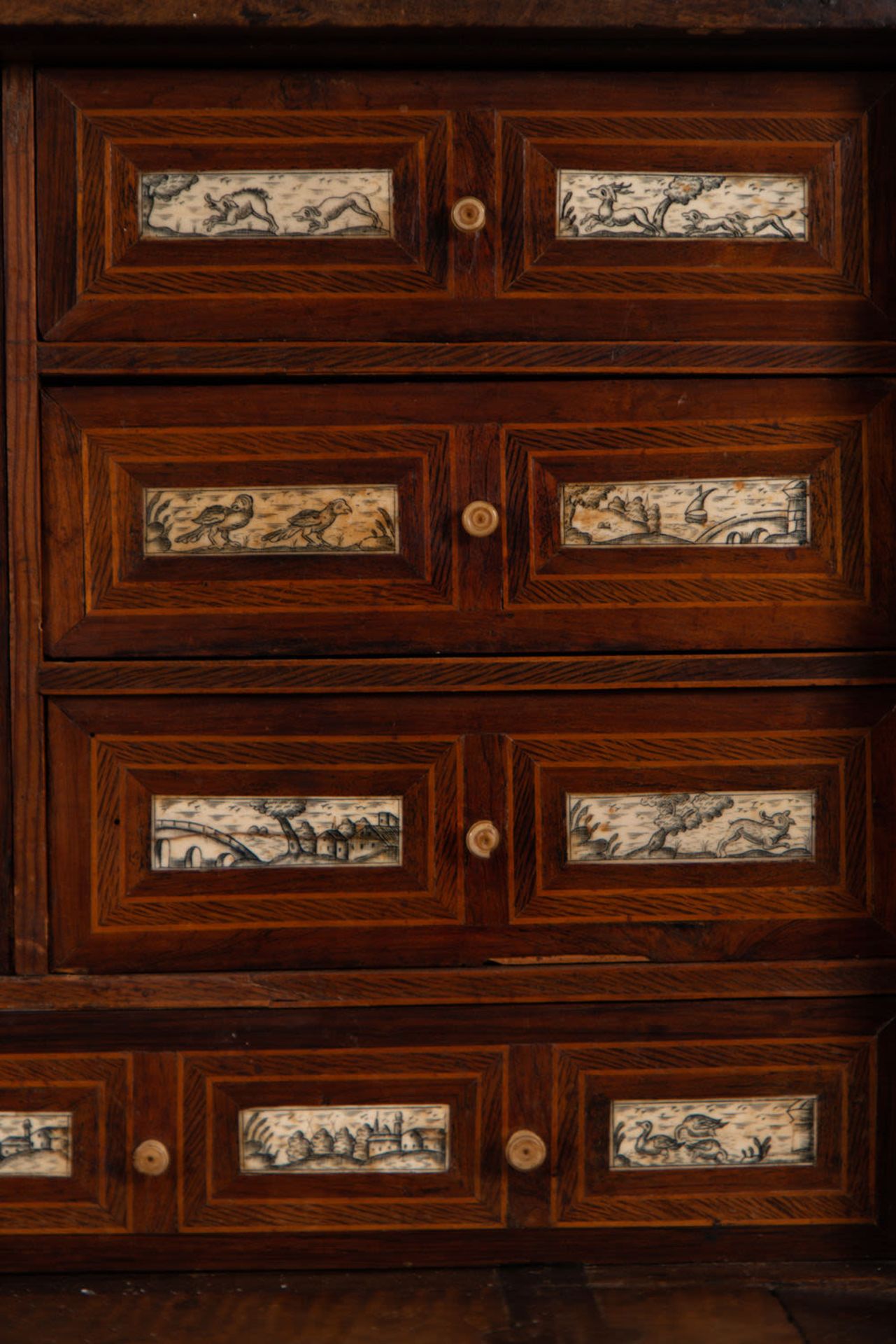 Important Spanish-Flemish cabinet, in bone and marquetry, 17th century - Image 5 of 12