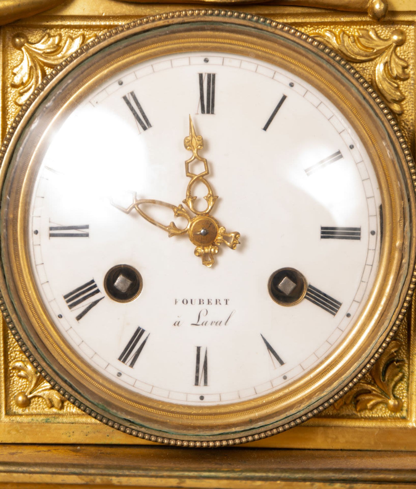 Clock in gilt bronze, with motif of Virgin with Child, French school of the 19th century, Charles X  - Image 3 of 9