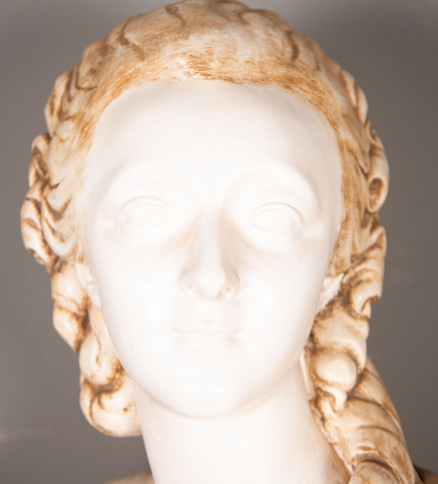 Bust of Queen Henrietta Maria in plaster, following Van Dyck models, European school of the 20th cen - Image 7 of 10