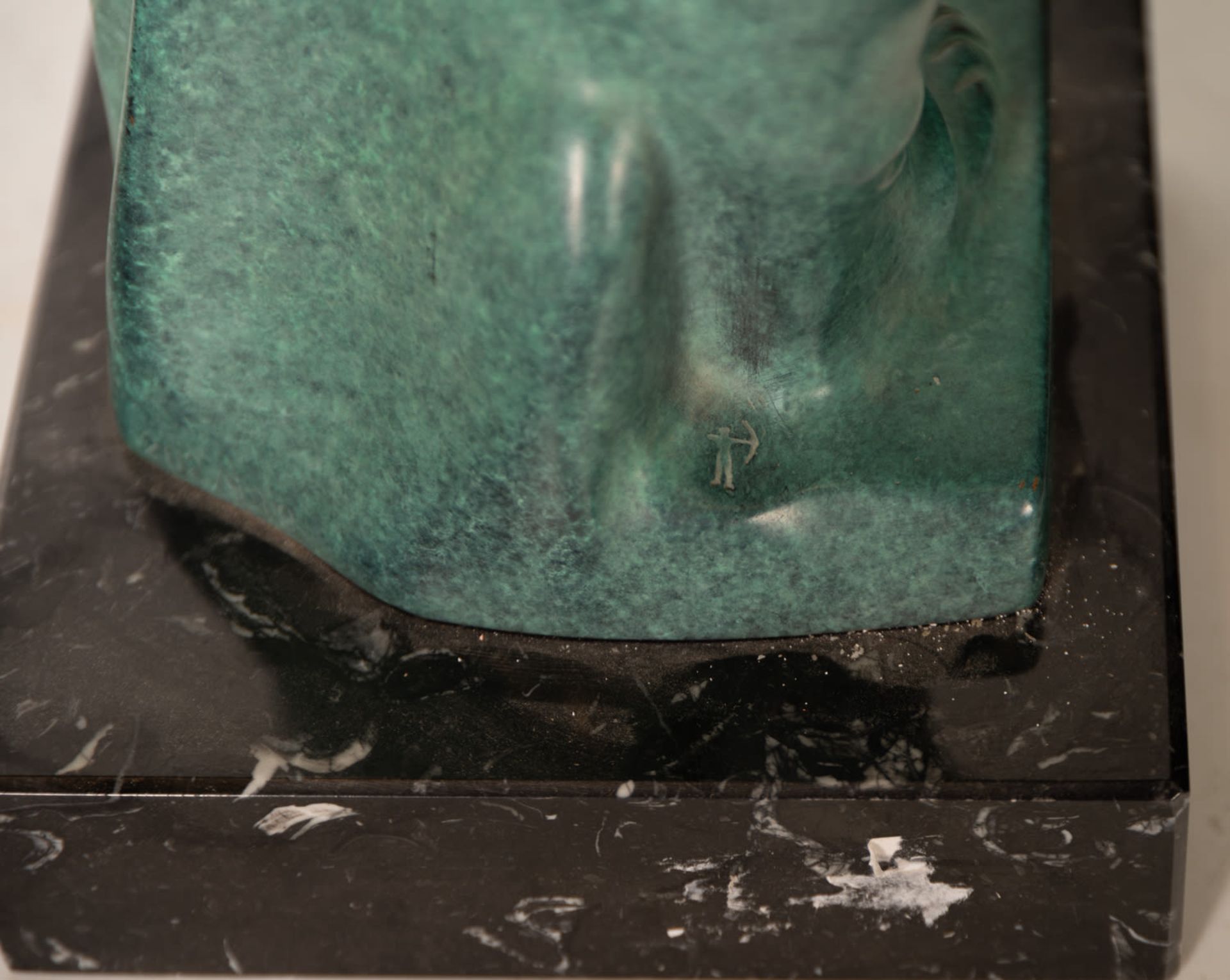 Venus in green patinated bronze, Following classic models, European school of the first half of the  - Image 4 of 5