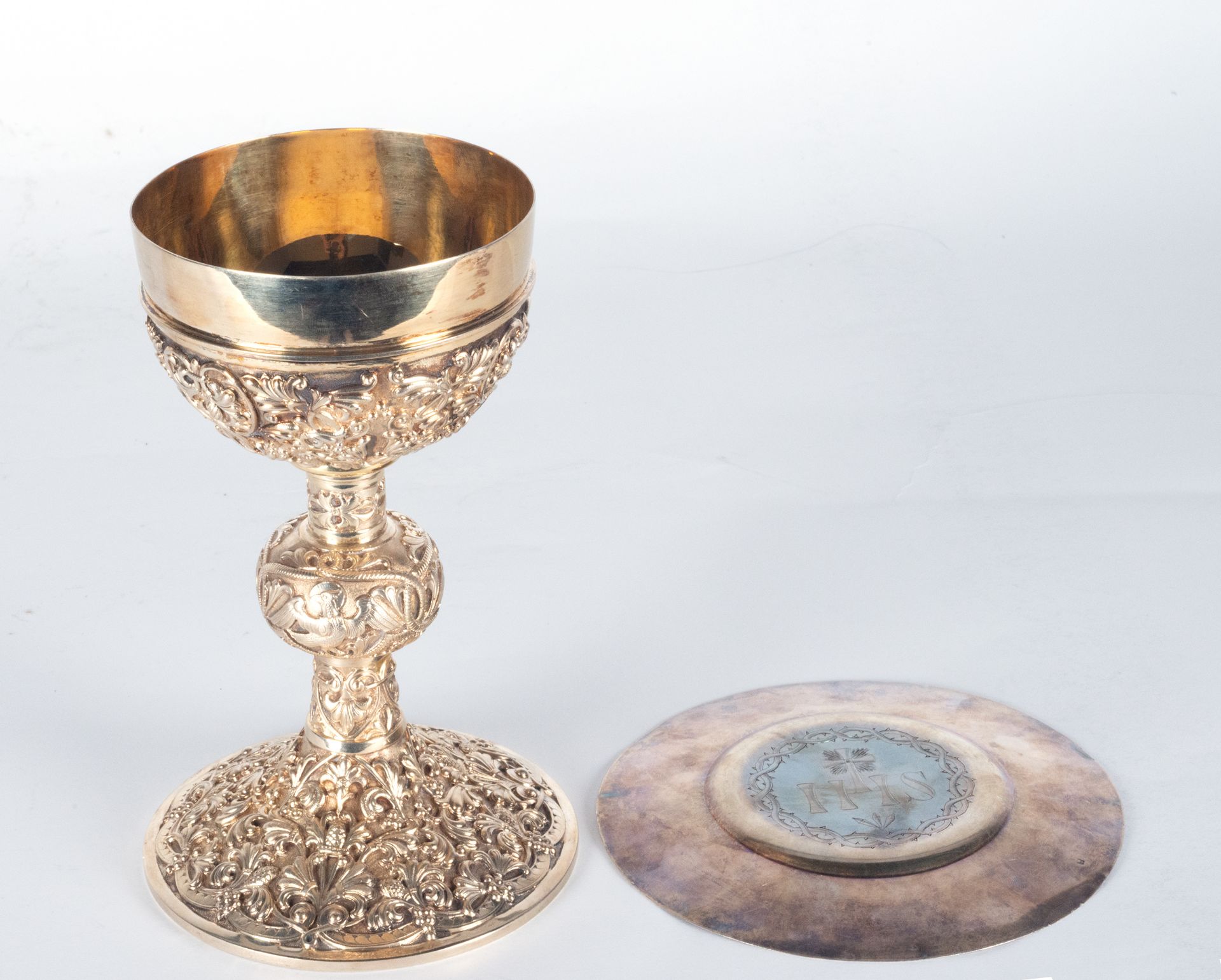 Important Liturgical Chalice in Golden 925 Sterling Silver with Salvilla, marks of Córdoba, peimra h