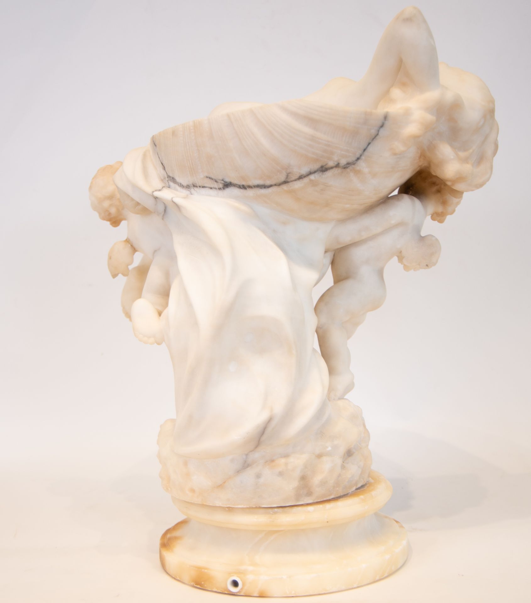 Elegant Alabaster centerpiece representing Cherubs holding an Oyster with a Lady inside, European sc - Image 8 of 8