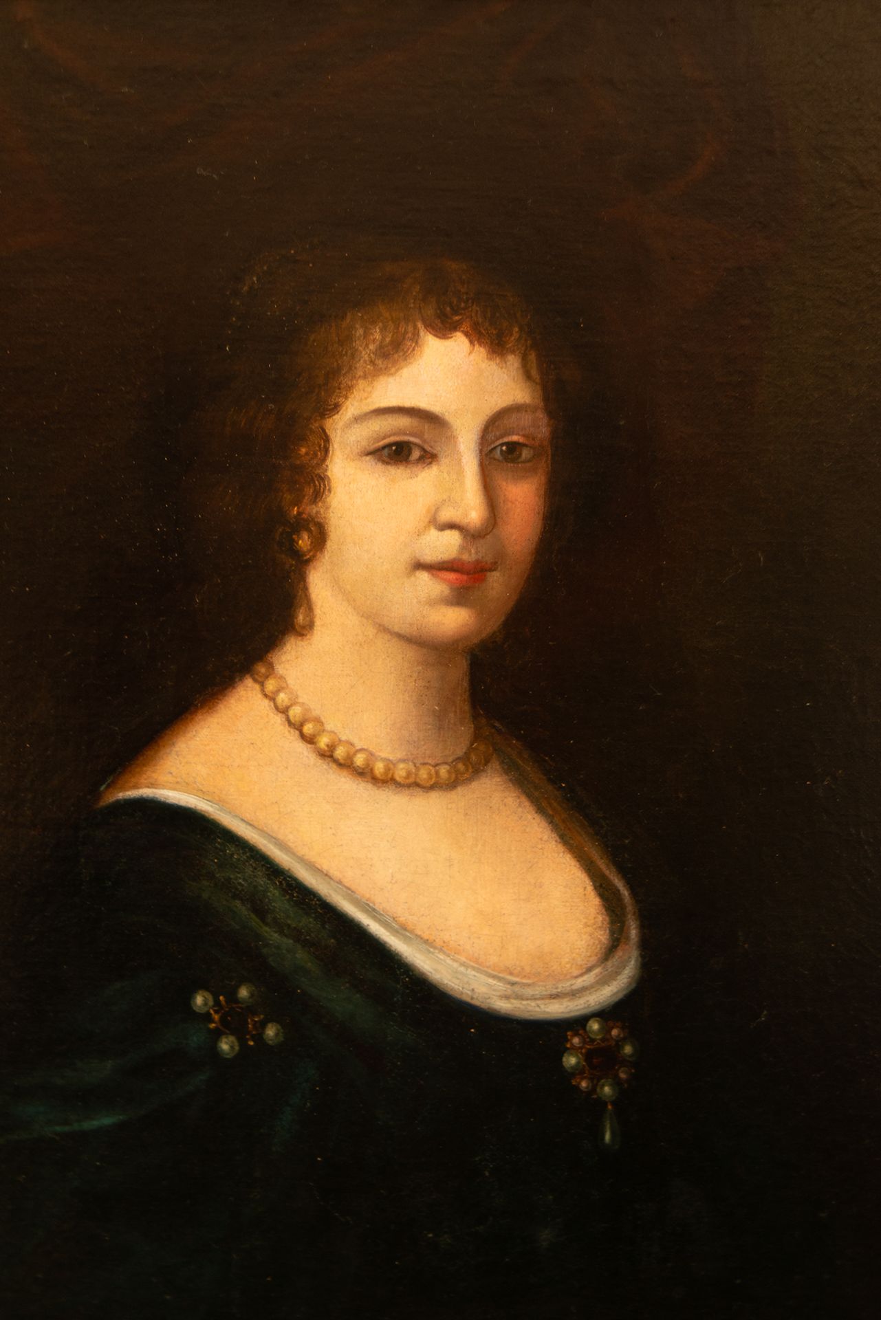 Portrait of a Lady with a Pearl Necklace, Austrian school, 18th century - Image 2 of 5