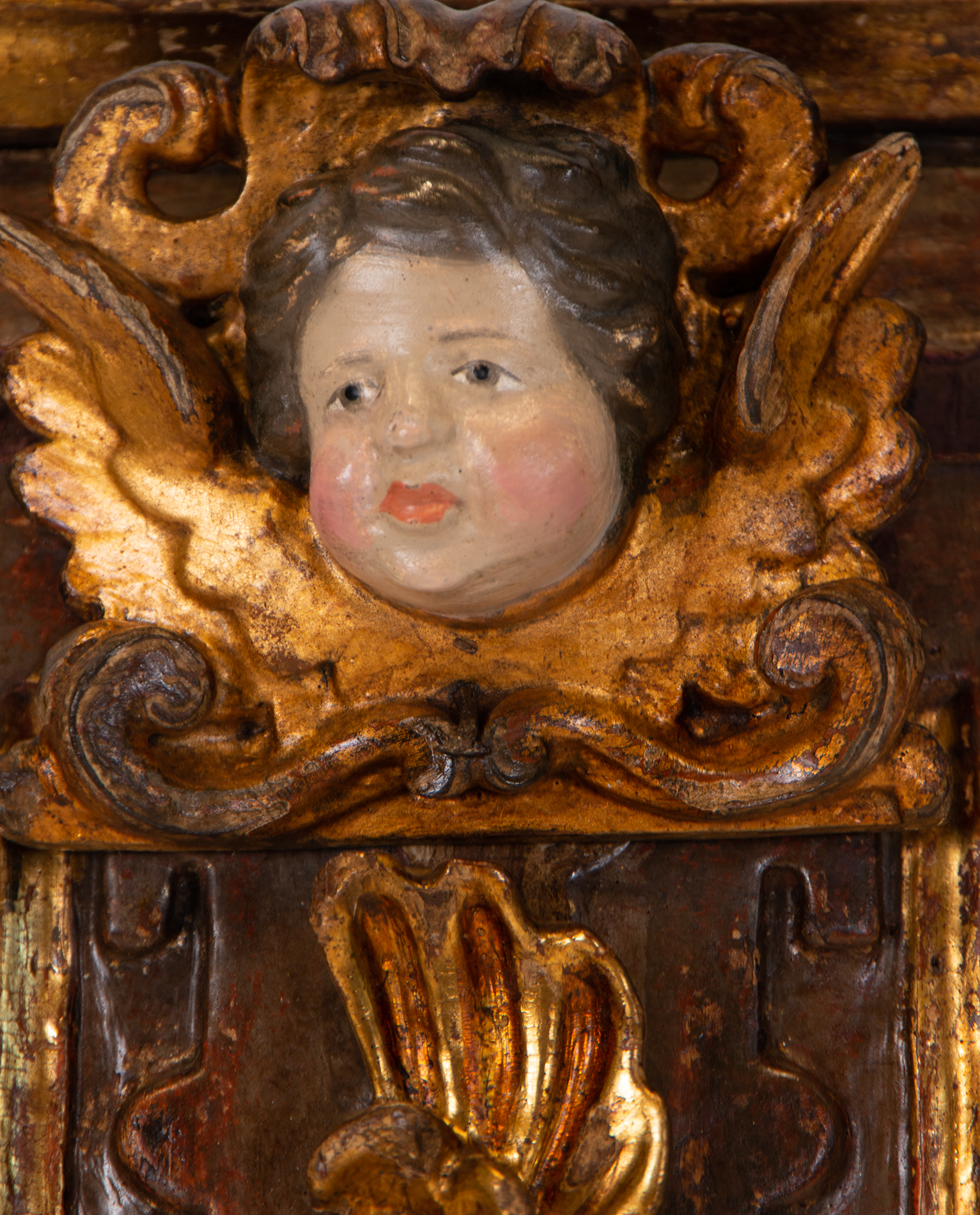 Pair of Portuguese Wall Corbels with Angels in gilt and polychrome Wood, Portuguese school of the 16 - Bild 6 aus 11