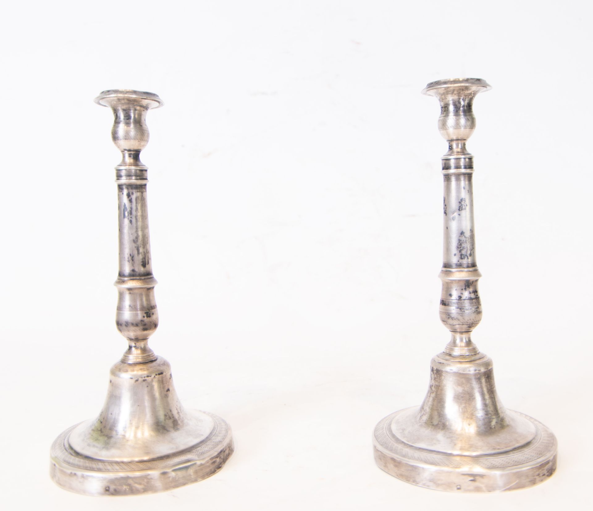 Pair of rare Fernandino candlesticks in solid silver, Spanish school of the 18th - 19th century