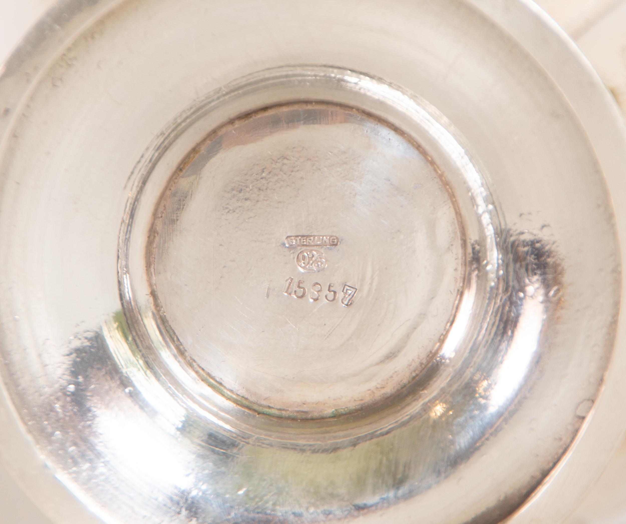 925 English Silver Basin, 19th Century English School - Bild 5 aus 5