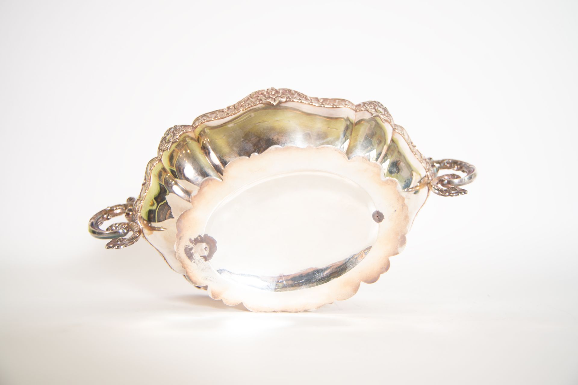 Important fruit bowl in solid sterling silver, French school of the 19th century - Image 5 of 5