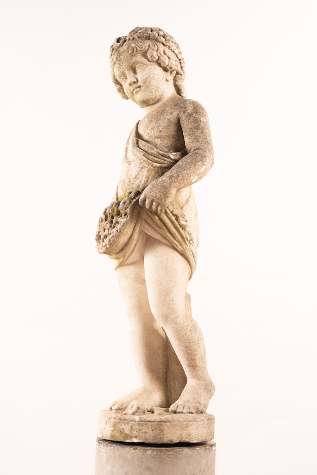 Large Cherub Figure in Marble, France, 18th century - Bild 8 aus 14