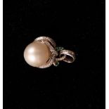 White Gold Pendant with Australian Pearl, Emeralds and Diamonds