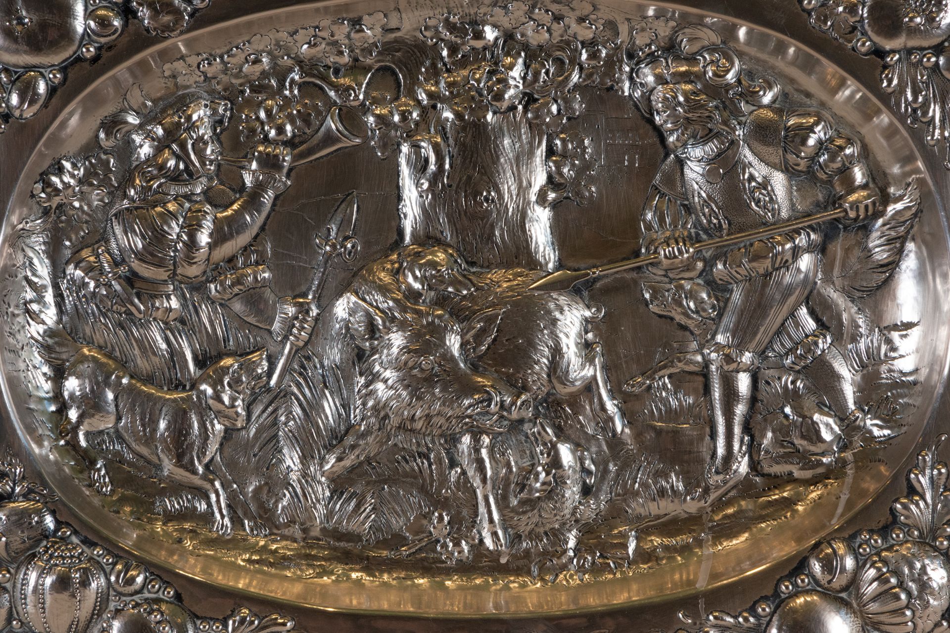 Large Pair of Sterling Silver Trays with Chivalry Motifs, Marks of England, 19th Century - Image 7 of 12