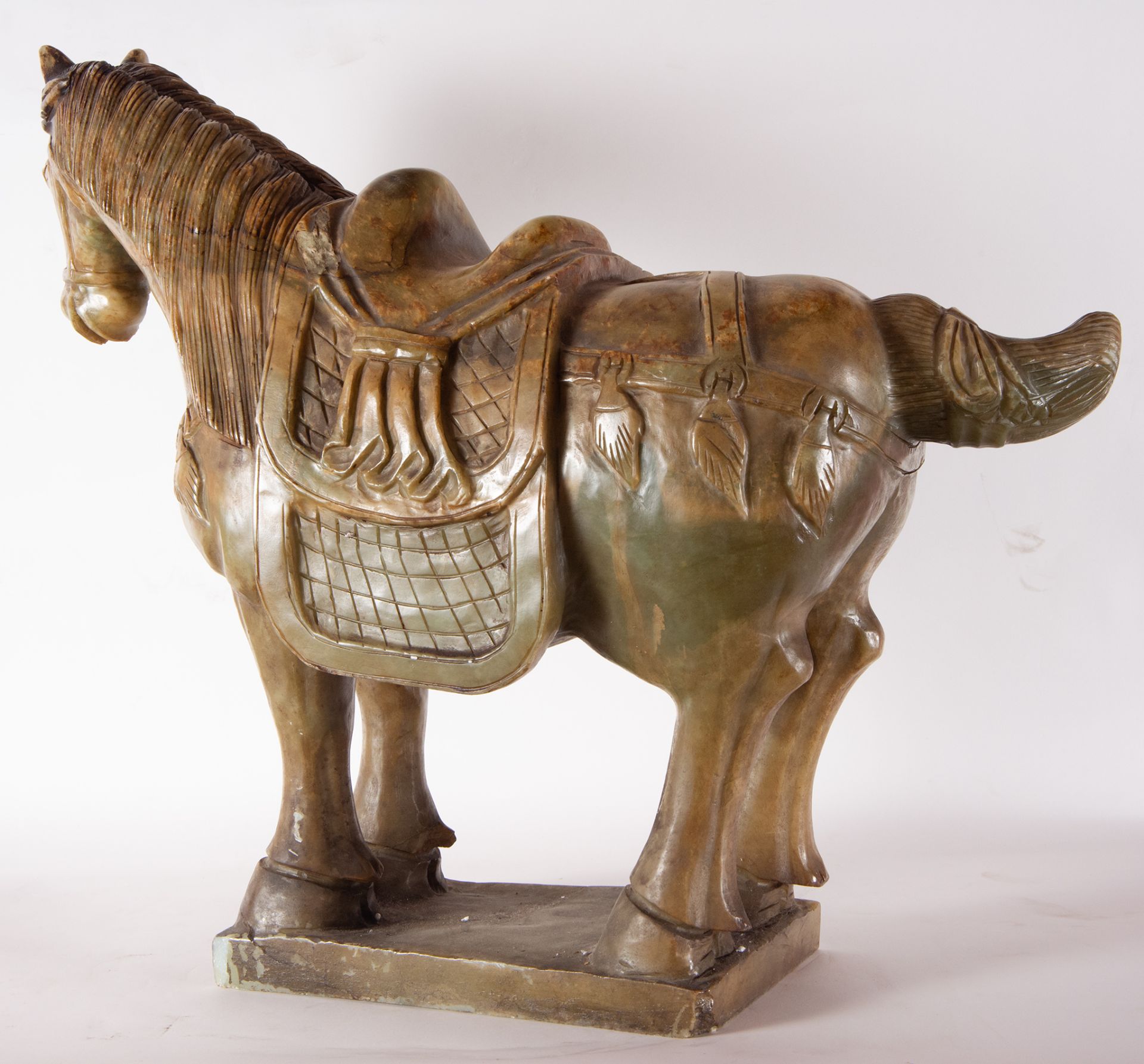 Important Chinese Horse in Jade, XIX - XX centuries - Image 9 of 10