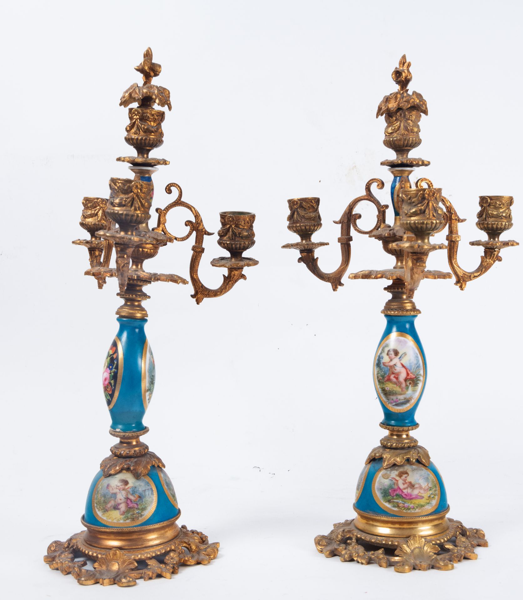 Pair of Candlesticks in Bronze and Old Paris porcelain, French school of the 19th century