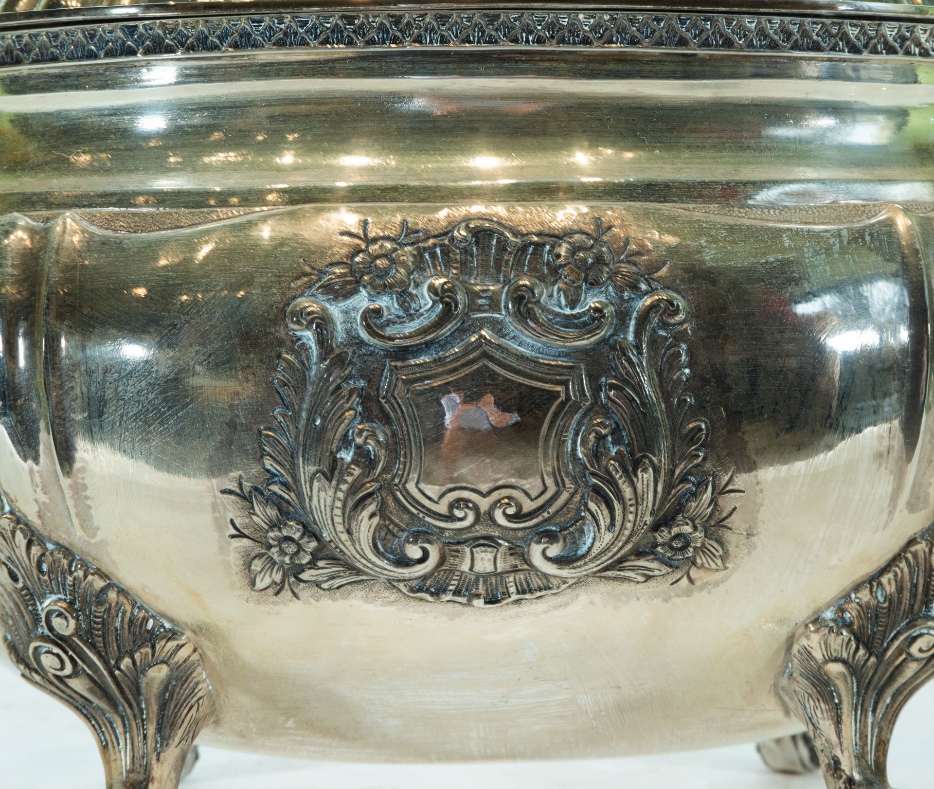 Important tureen in 925 sterling silver, XIX century