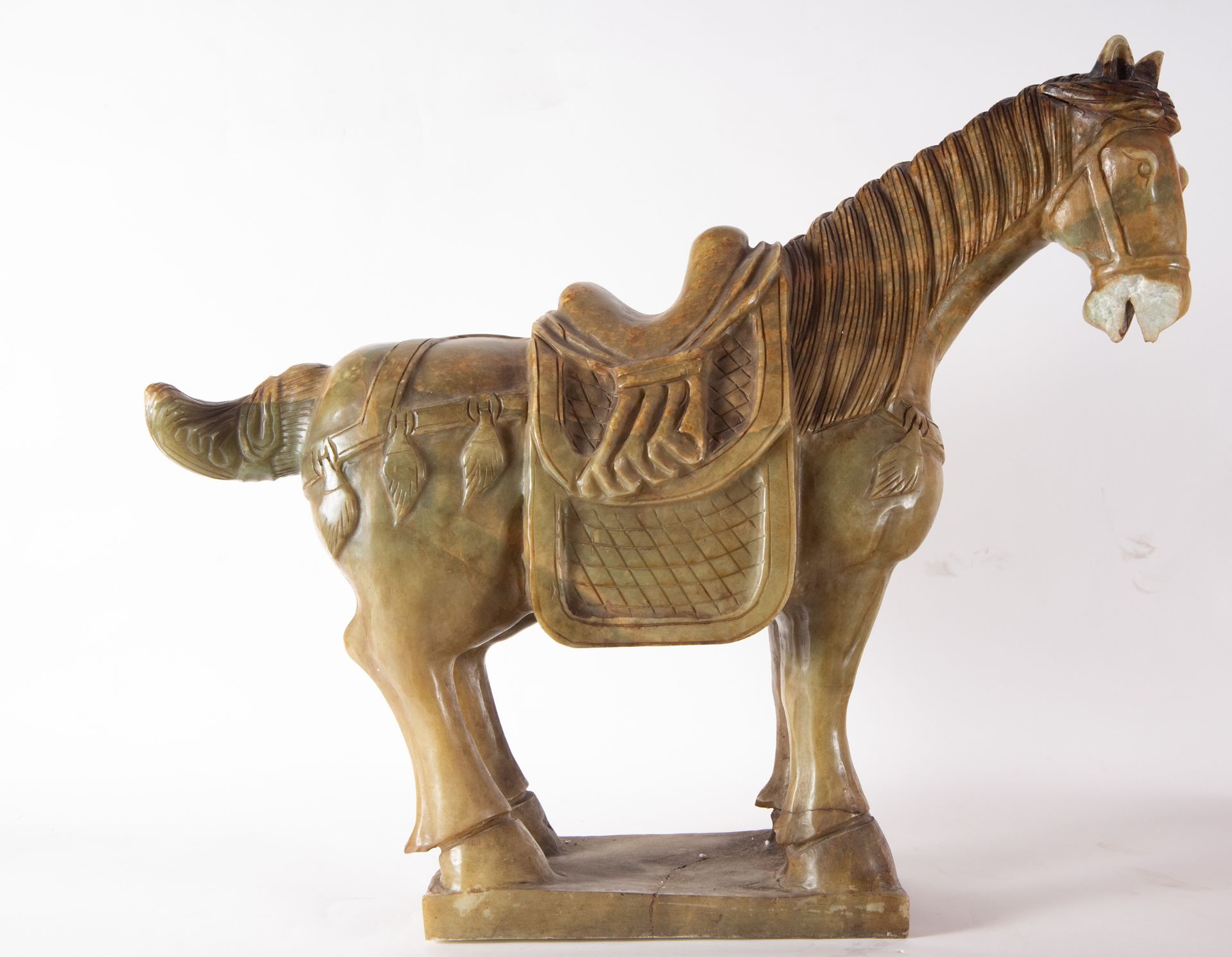 Important Chinese Horse in Jade, XIX - XX centuries
