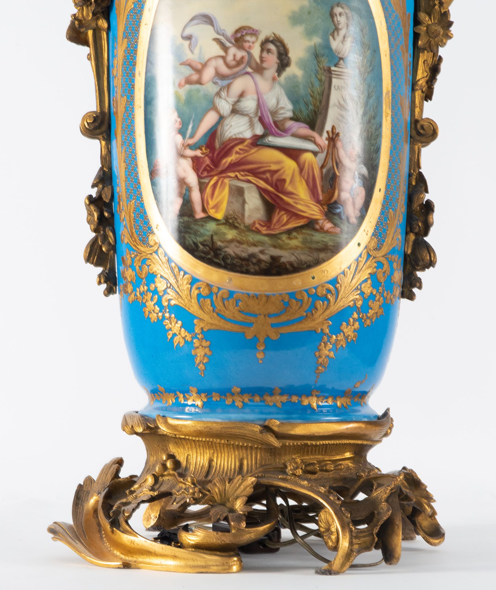 Important Large pair of "bleu celeste" Svres Vases mounted on lamps, French school of the 19th cent - Image 5 of 17