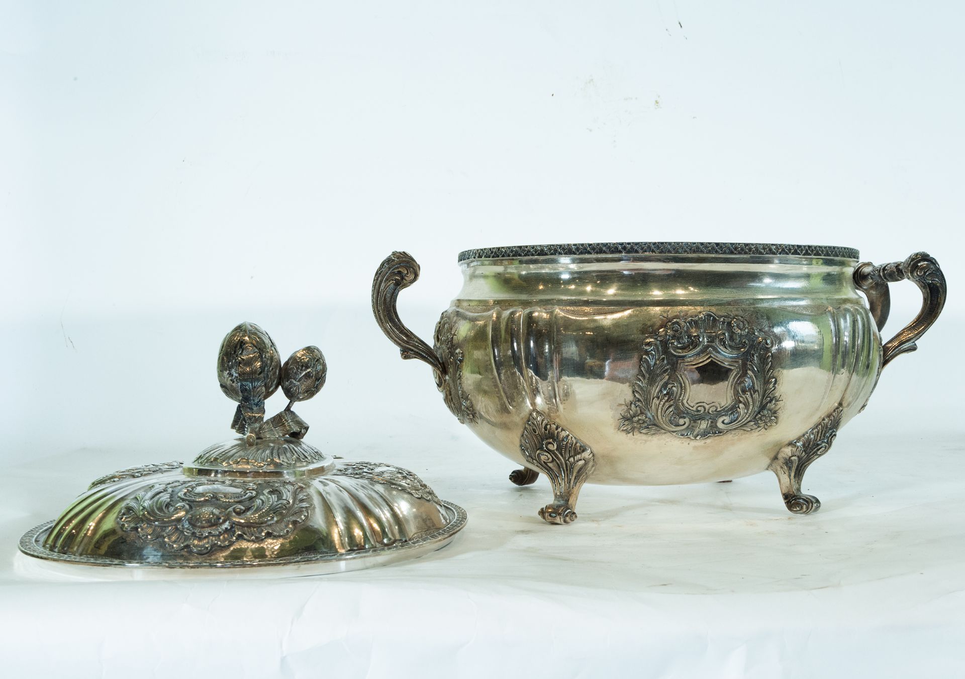 Important tureen in 925 sterling silver, XIX century - Image 5 of 5