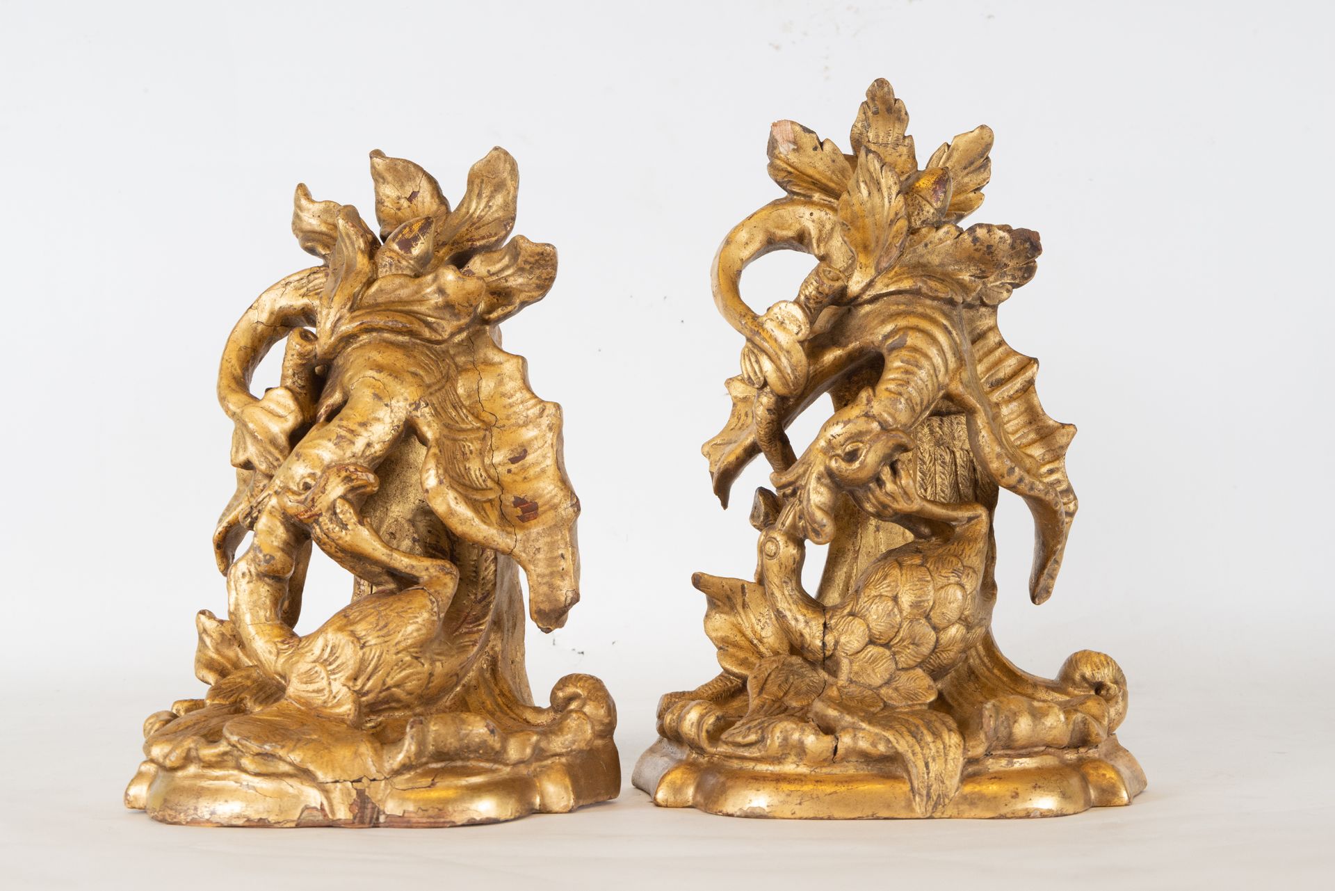 Pair of decorative Italian Rococo style Wall Corbels depicting Dragons, 18th century