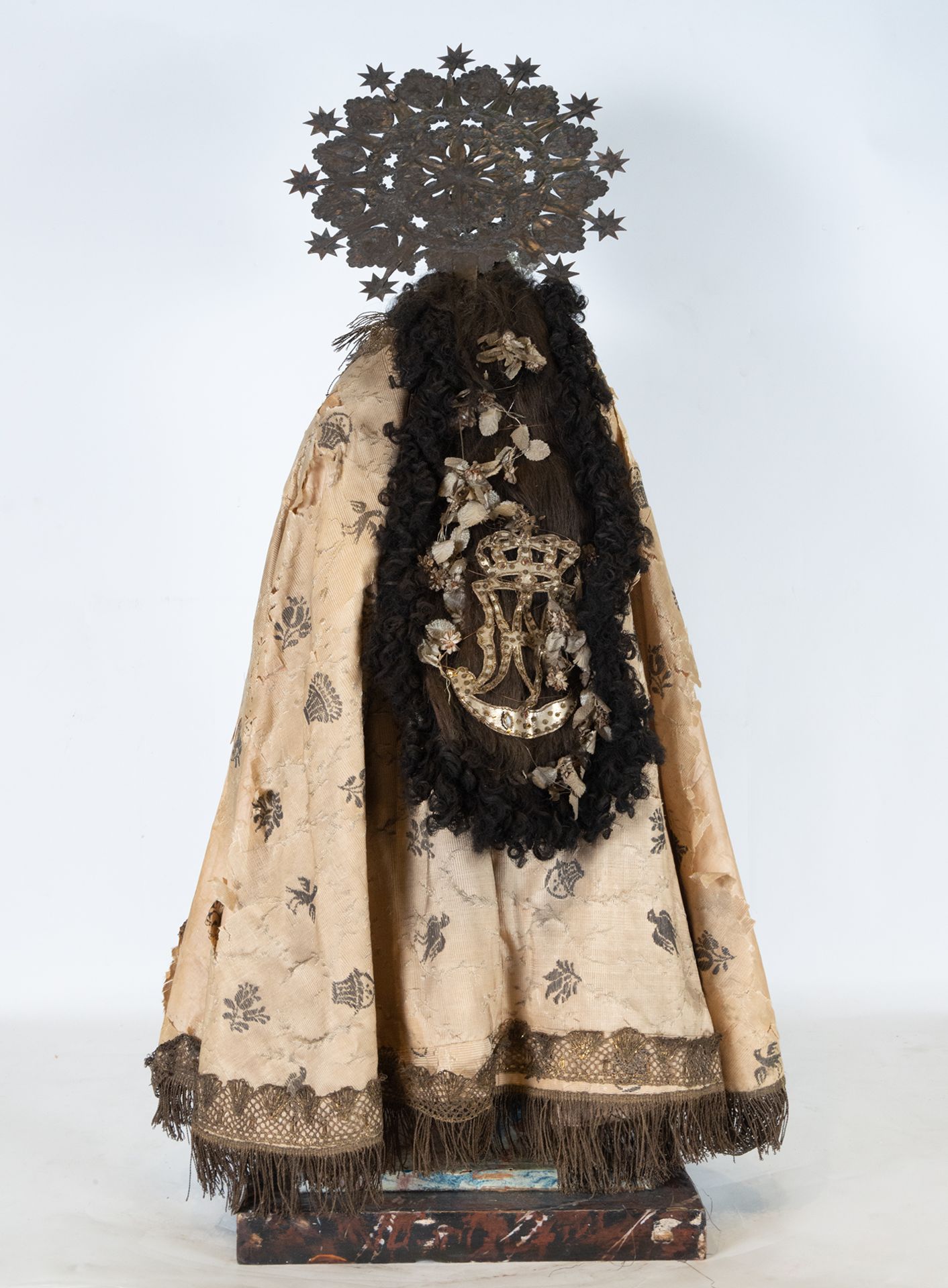 Exceptional Virgin of the Forsaken or "Geperudeta", Valencian school of the 18th century - Image 7 of 7