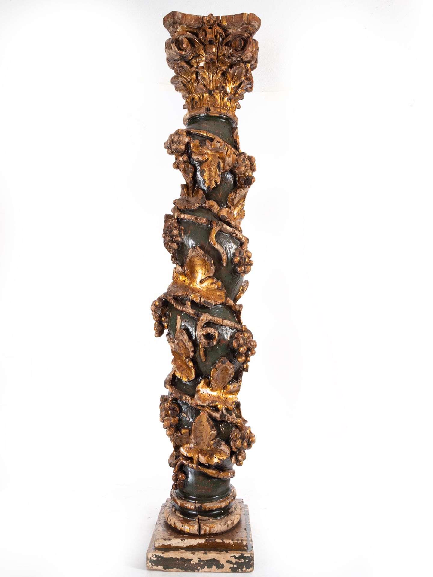 Very Important Pair of Baroque Solomonic Columns, 17th century - Image 11 of 14