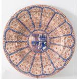 Dish with the Coat of Arms of the Catholic Monarchs in ceramic with reflections from Manises, 19th c