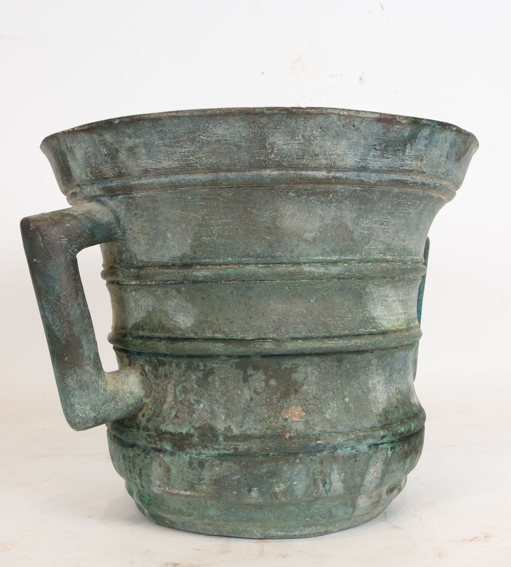 Large Gothic Mortar in Bronze - Image 3 of 5