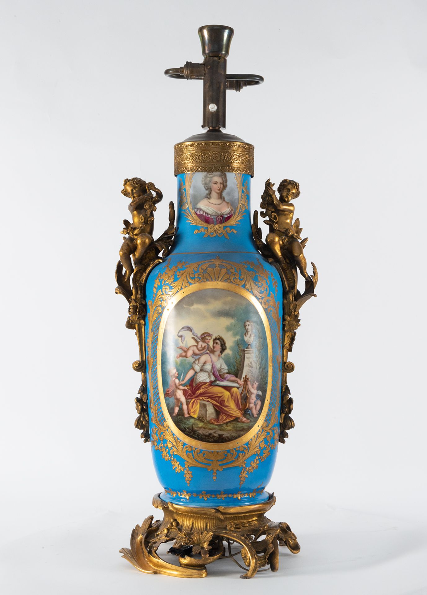 Important Large pair of "bleu celeste" Svres Vases mounted on lamps, French school of the 19th cent - Image 2 of 17