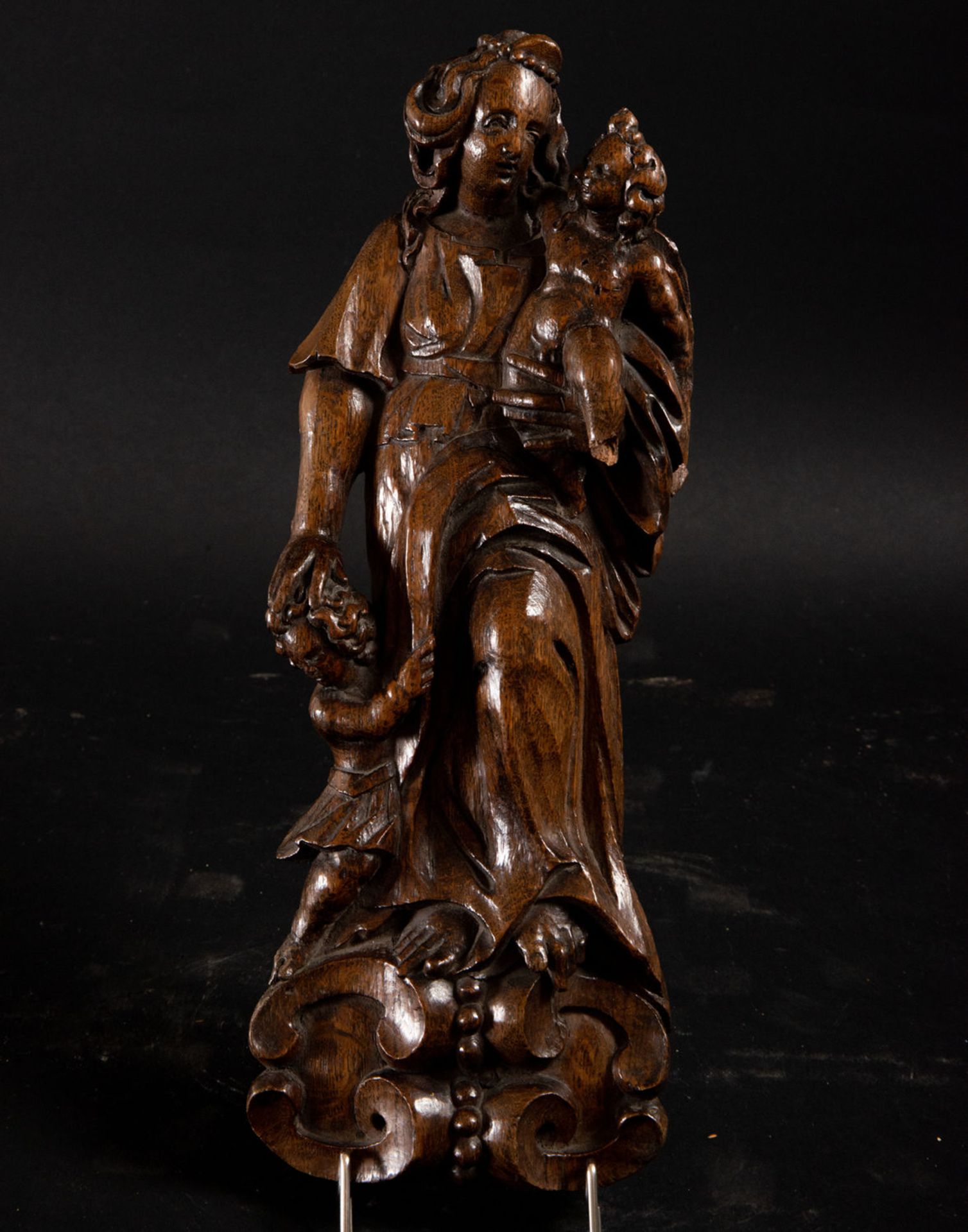 Important German Baroque Madonna and Child in Oak wood, Cologne, 16th - 17th centuries