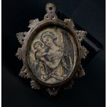 Reliquary medallion in silver metal of Virgin with Child, 18th century
