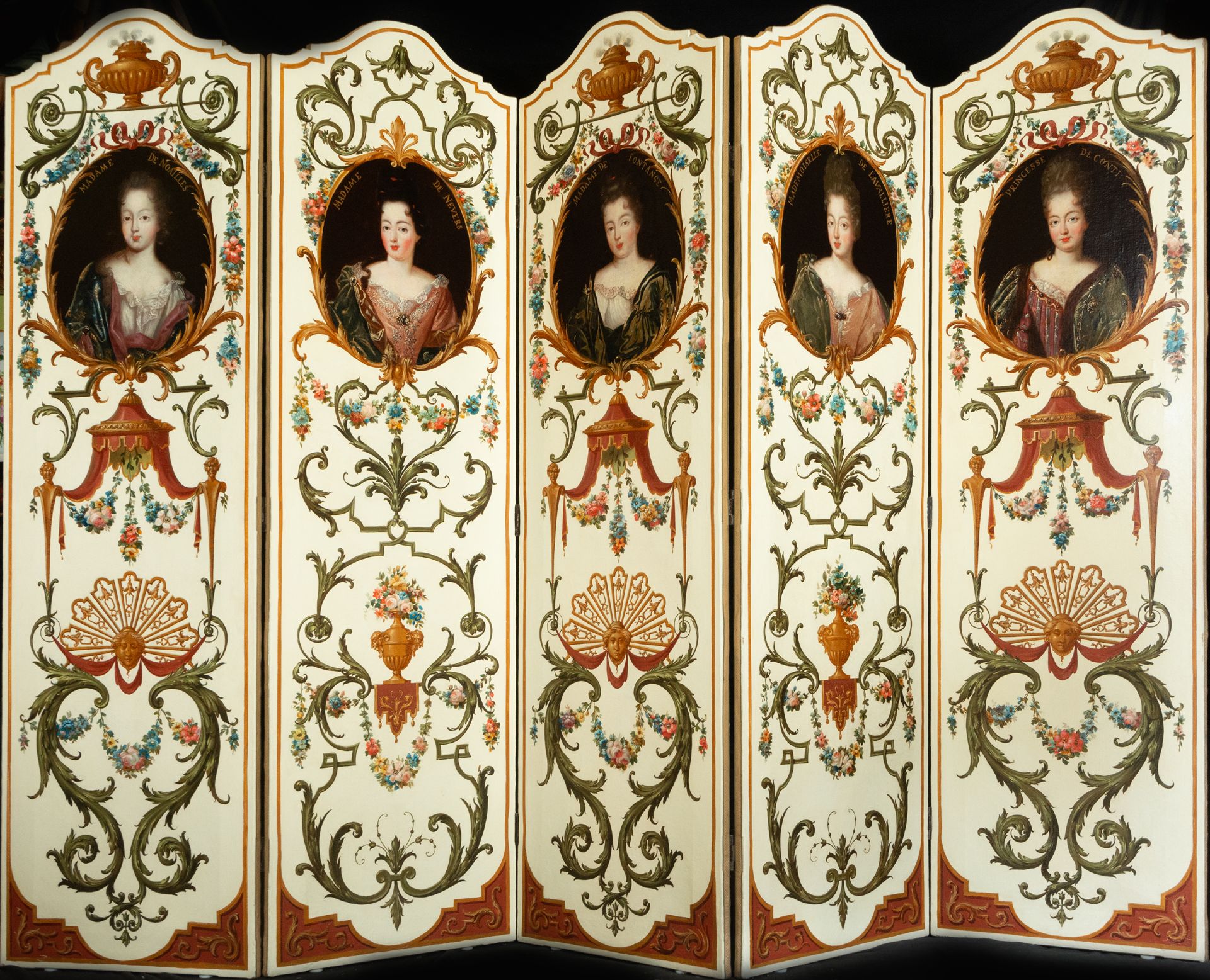Exceptional Lot of 5 Panels for Boiserie painted on canvas and mounted on Screen, French Work of the