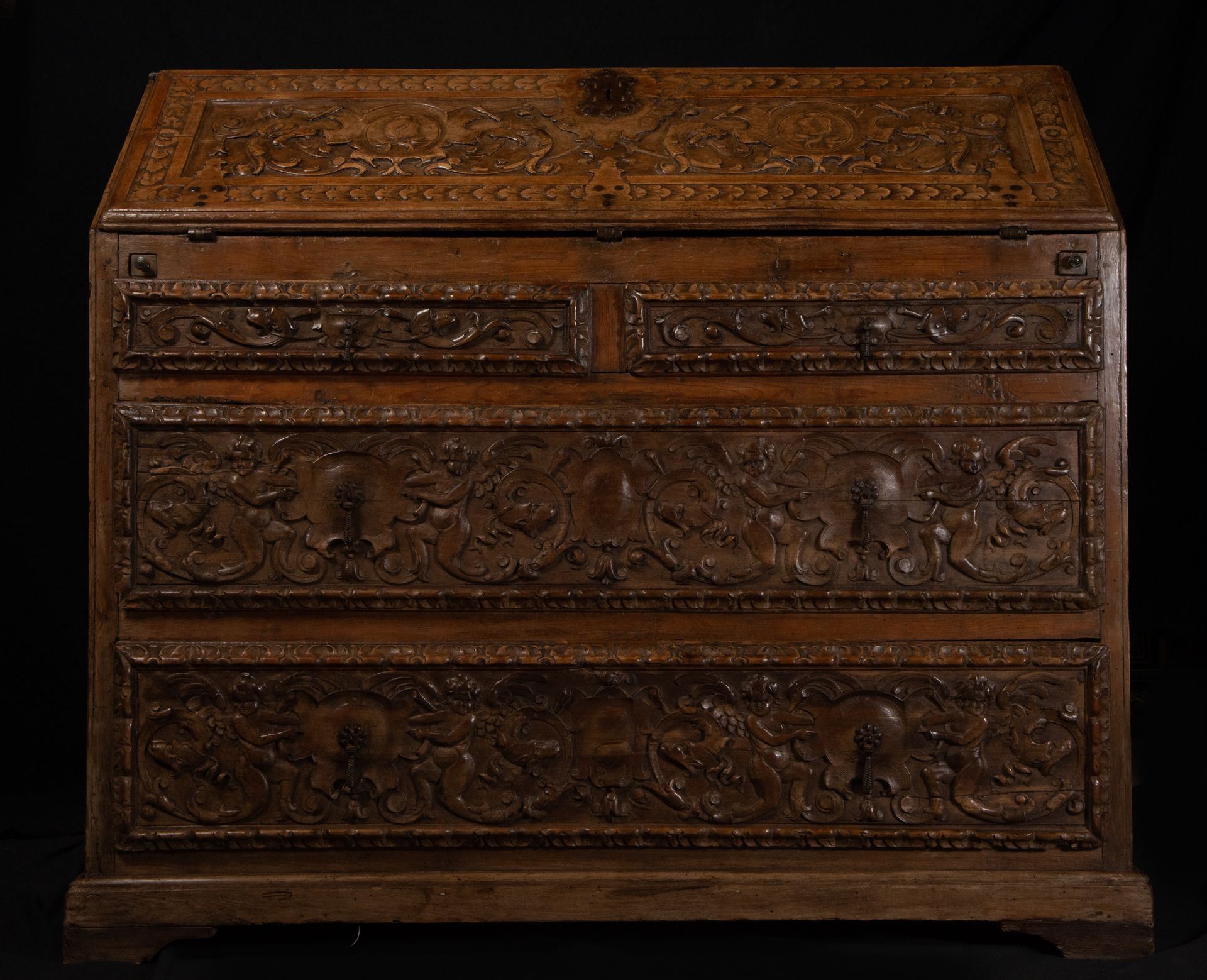 Exceptional Plateresque Desk Cabinet, Spanish Renaissance school of the 16th century