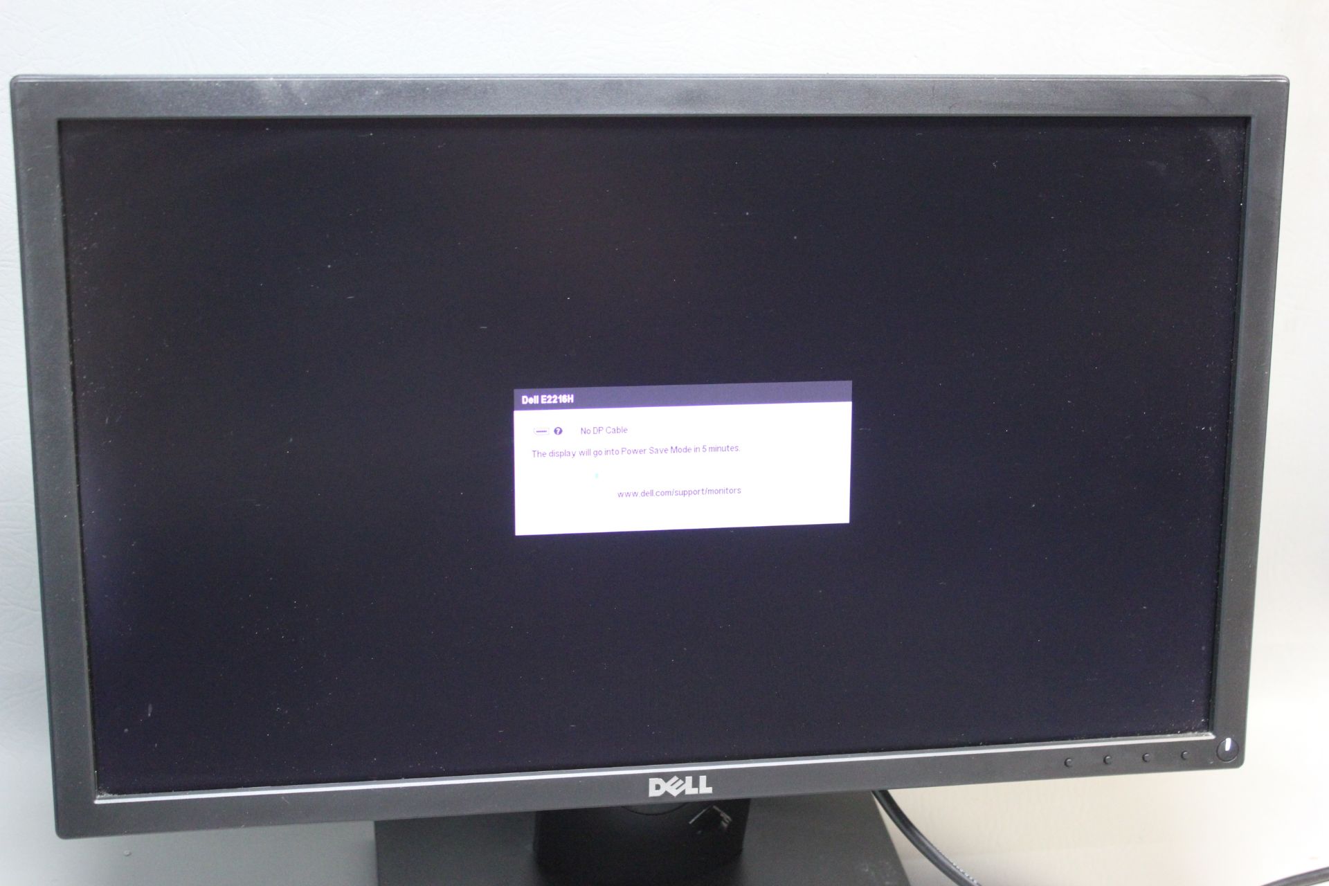 DELL 22" LCD LED MONITOR - Image 2 of 5