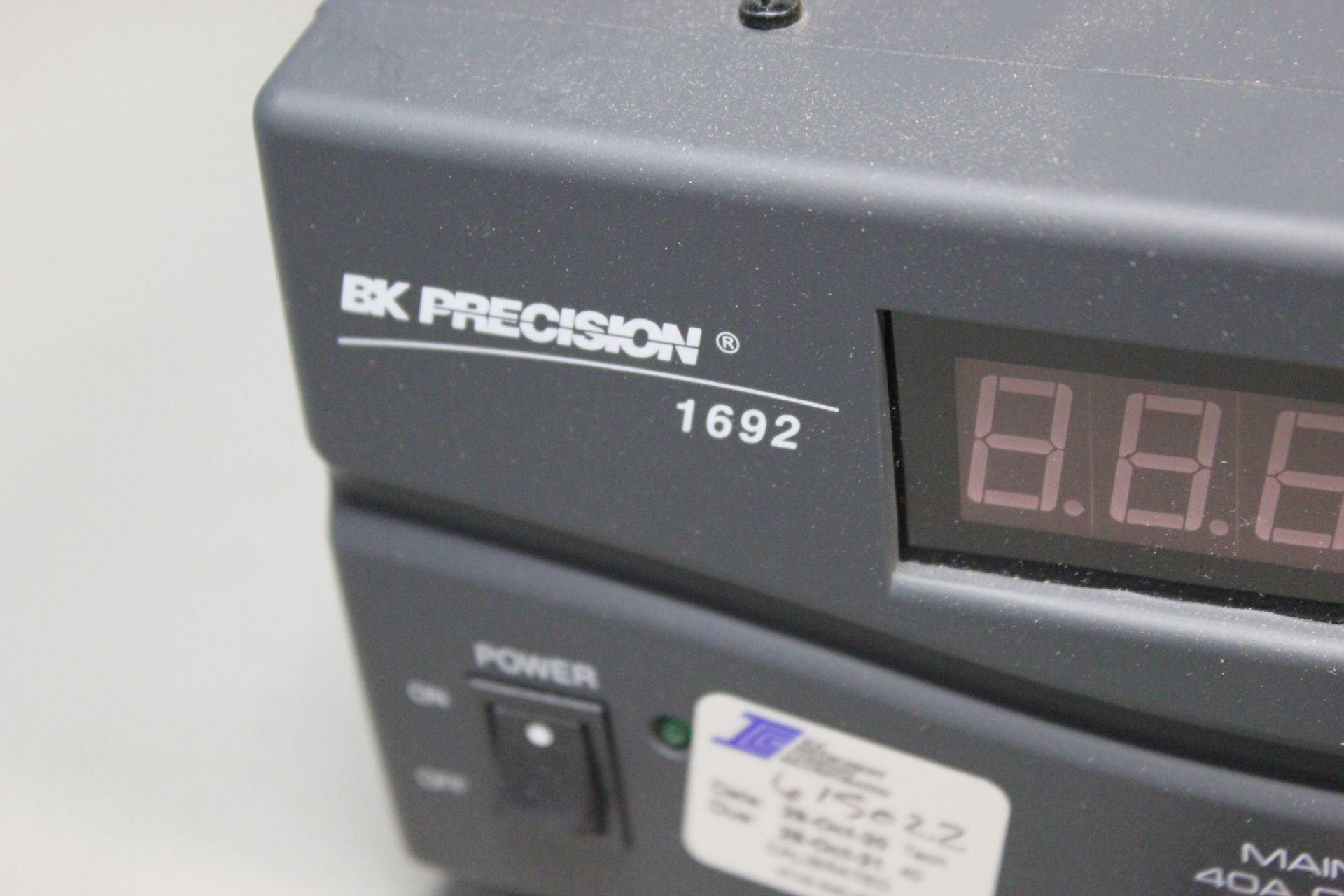 BK PRECISION DC REGULATED POWER SUPPLY - Image 2 of 6