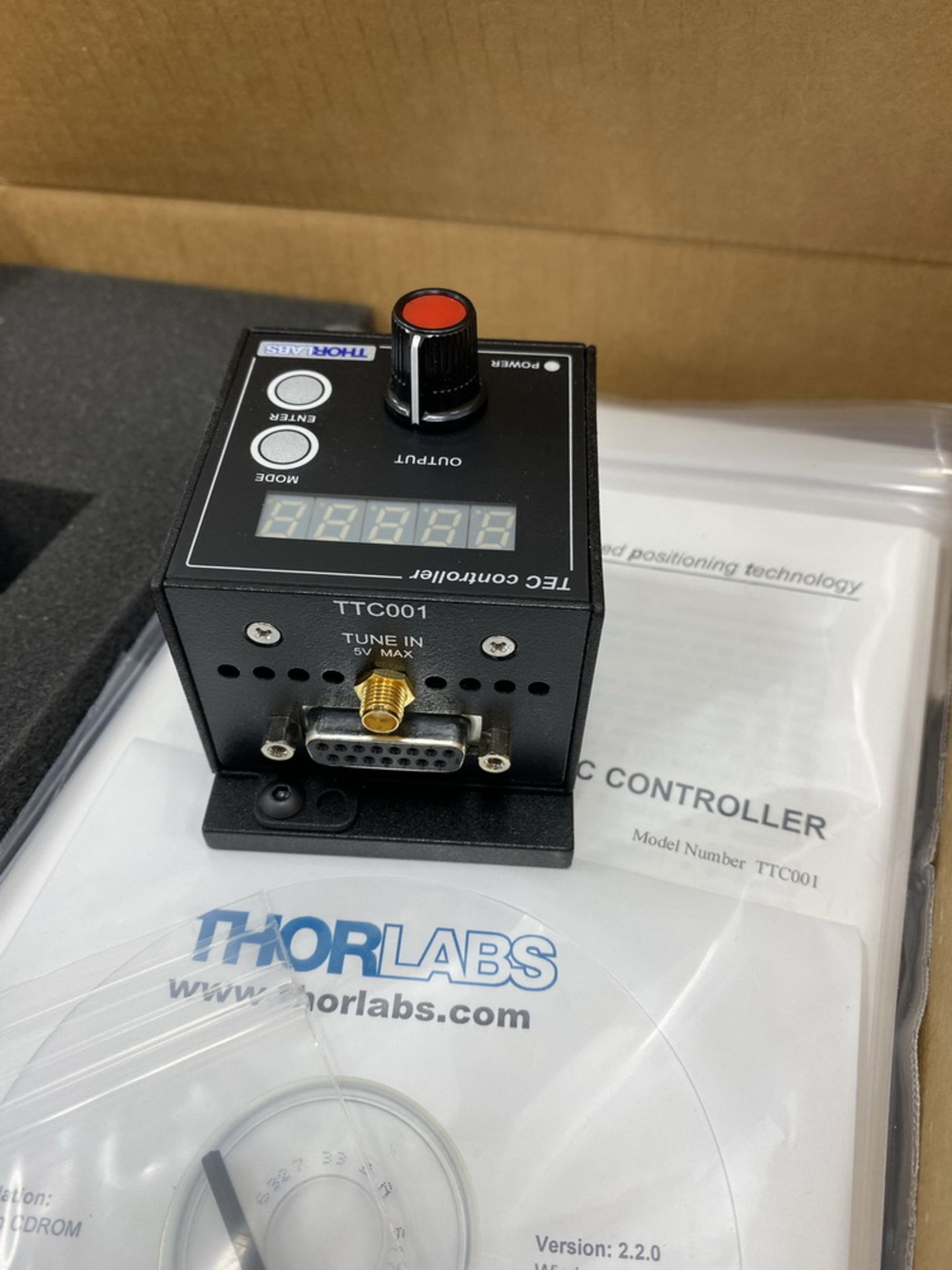 NEW THORLABS T-CUBE TEC PID TEMPERATURE CONTROLLER - Image 6 of 7