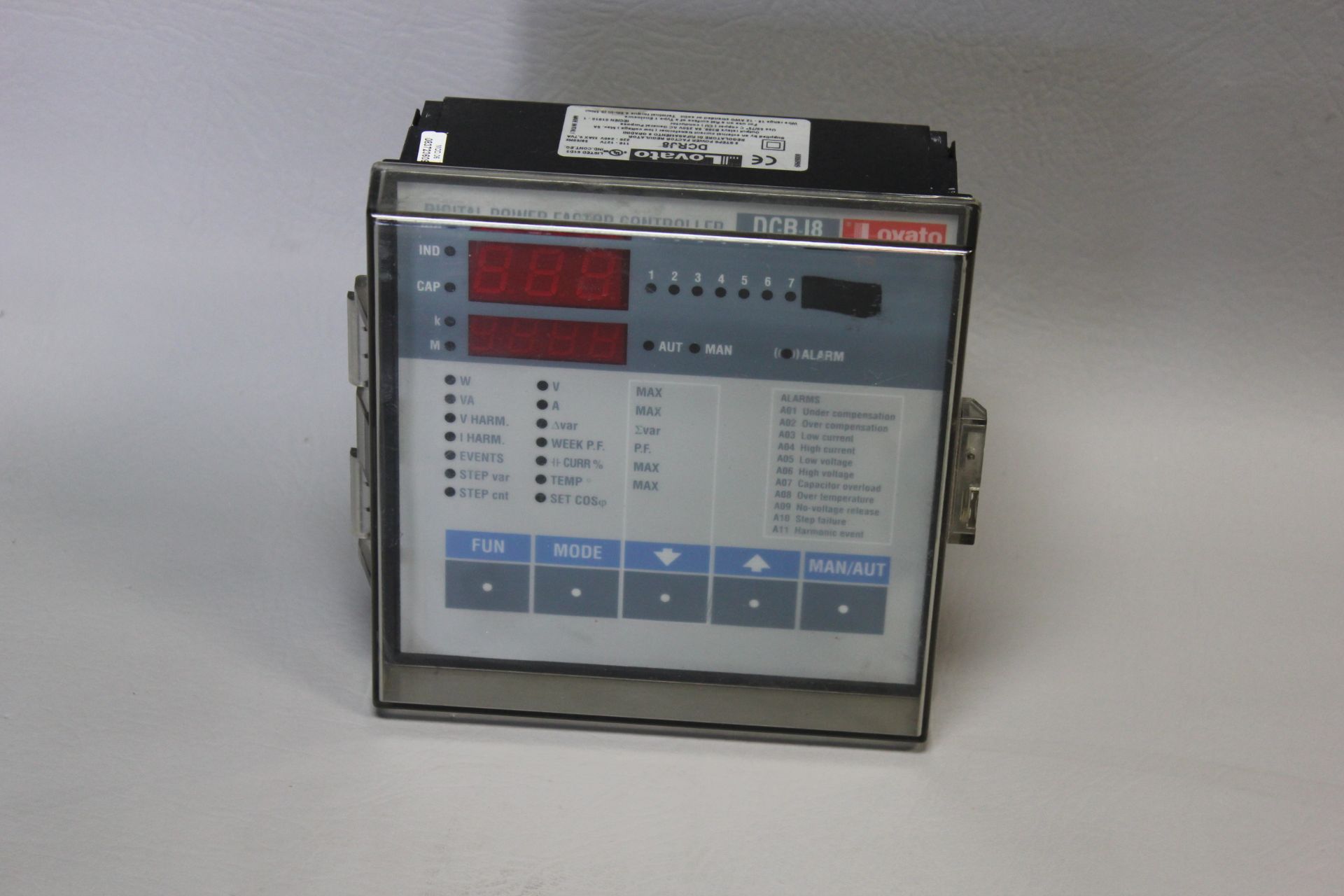 LOVATO DIGITAL POWER FACTOR CONTROLLER