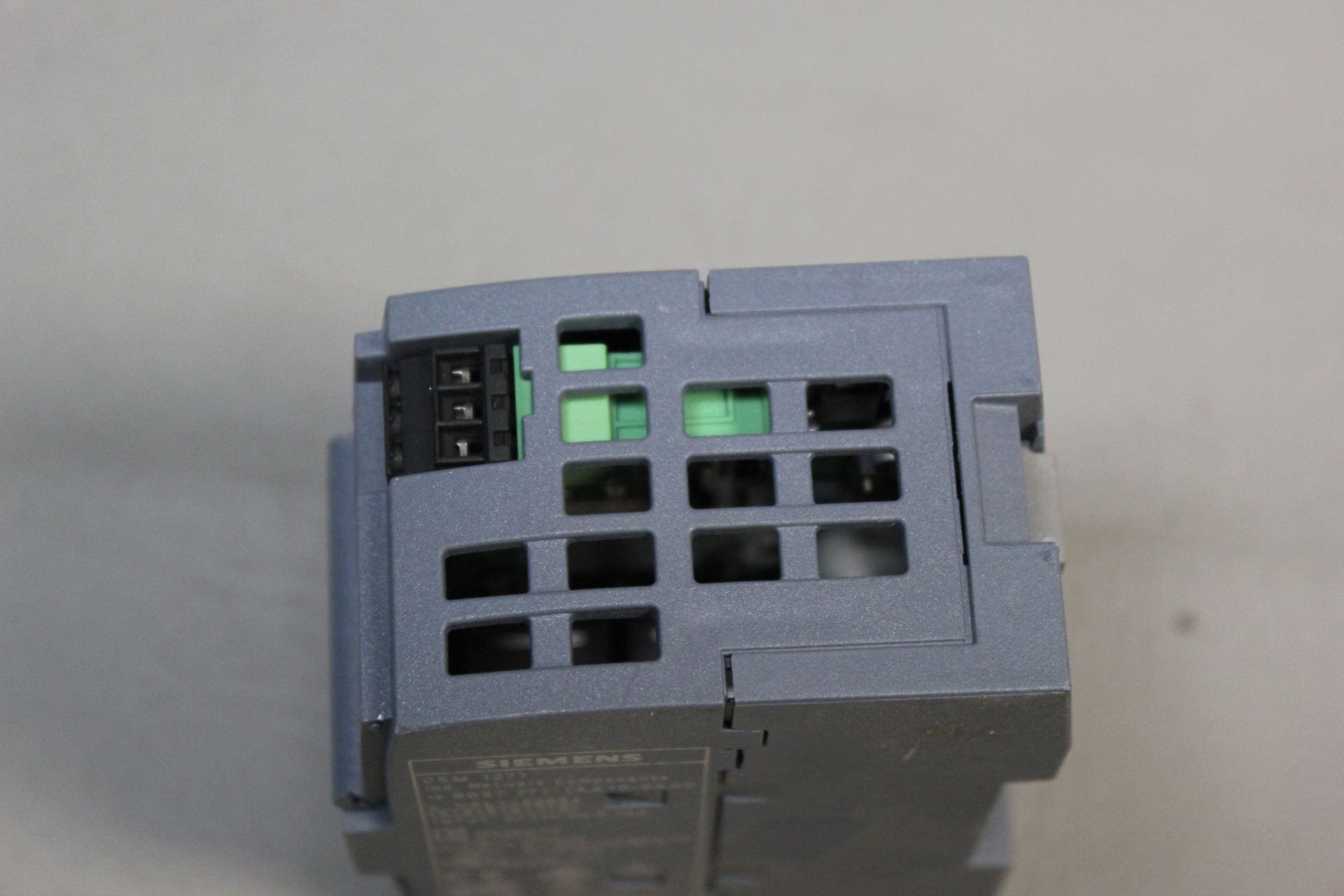 SIEMENS SIMATIC NET ETHERNET SWITCH MODULE - Image 3 of 4