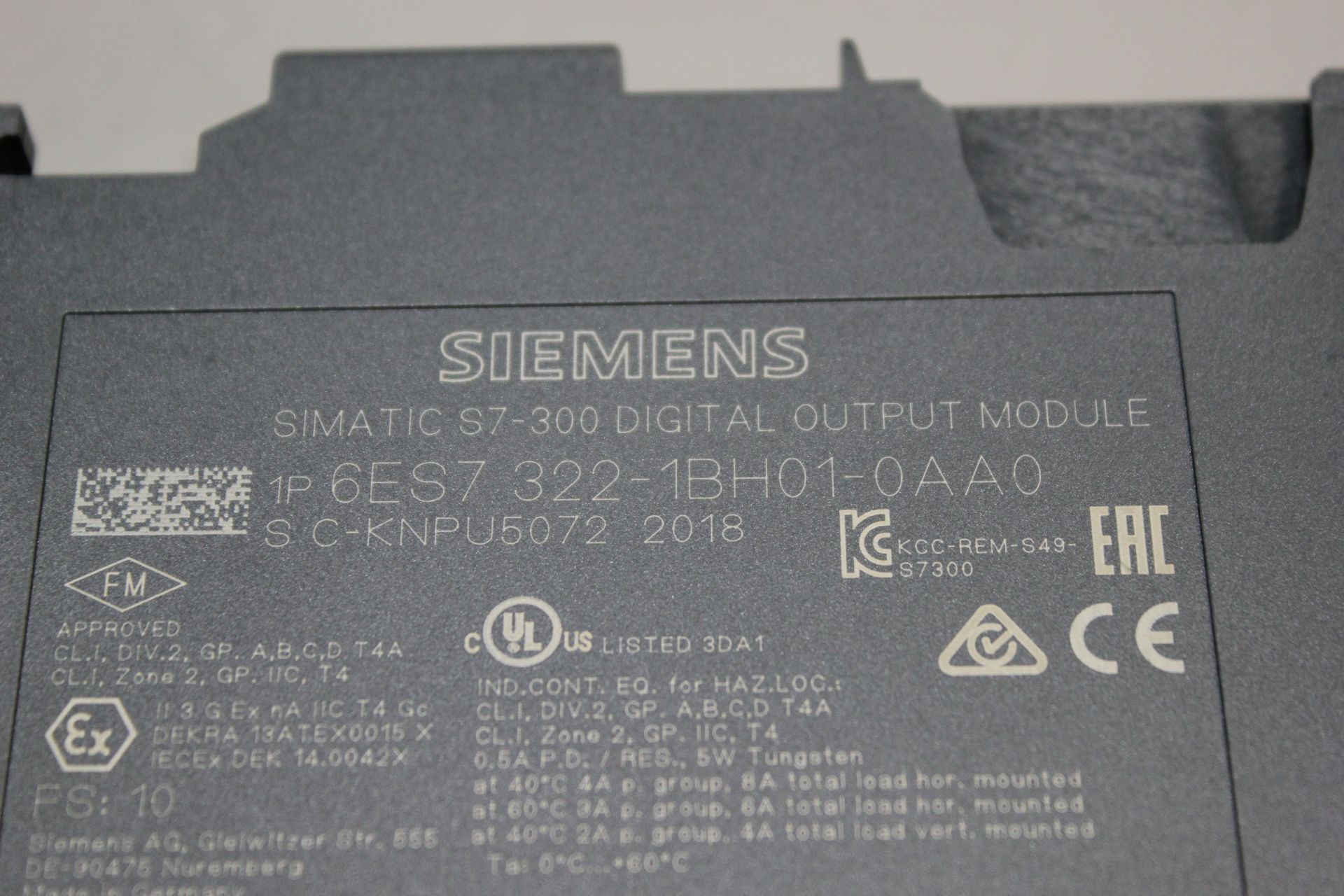SIEMENS SIMATIC S7-300 DIGITAL OUTPUT MODULE - Image 4 of 5