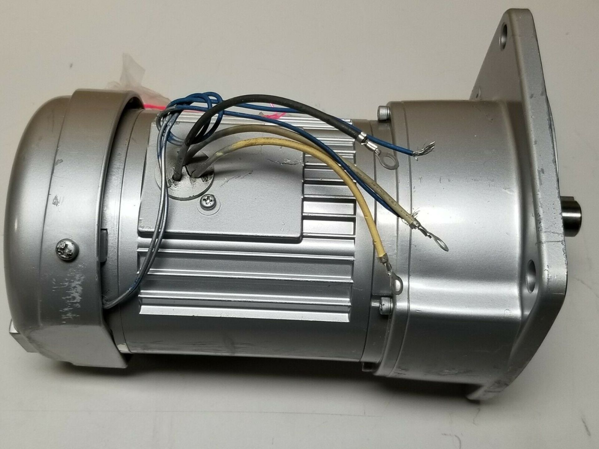 UNUSED NISSEI INDUCTION MOTOR WITH 1:20 GEARHEAD - Image 11 of 11