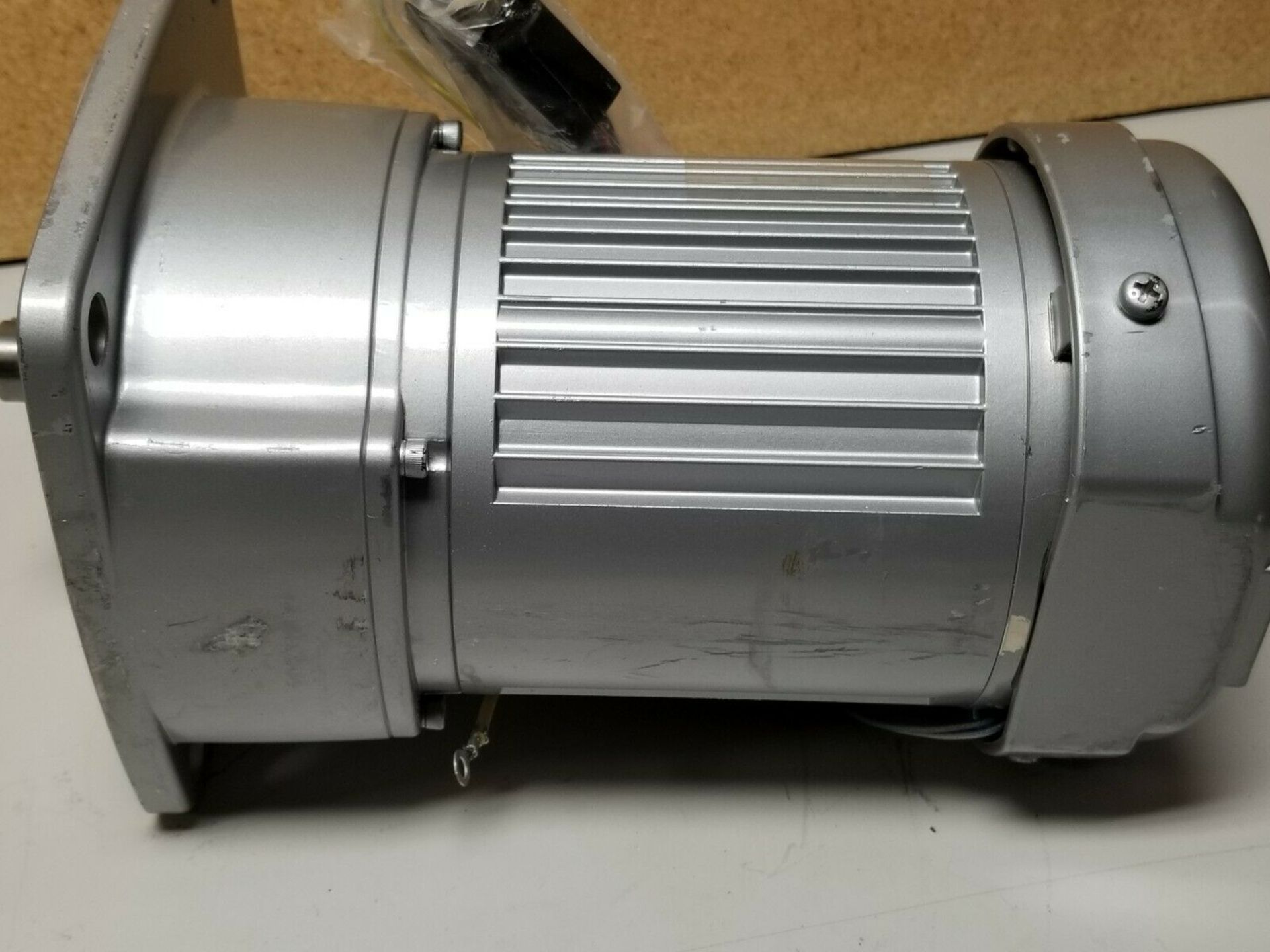 UNUSED NISSEI INDUCTION MOTOR WITH 1:20 GEARHEAD - Image 10 of 11