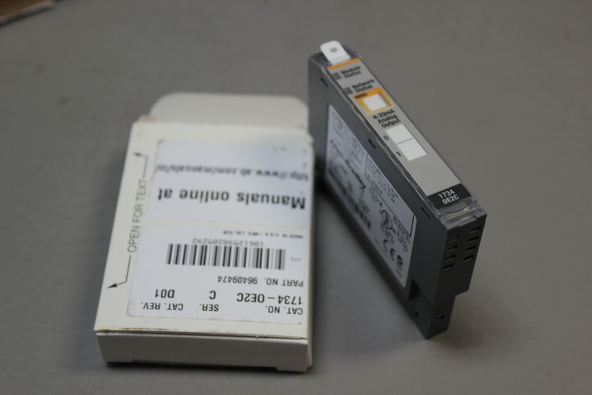 NEW ALLEN BRADLEY POINT I/O MODULE - Image 2 of 2