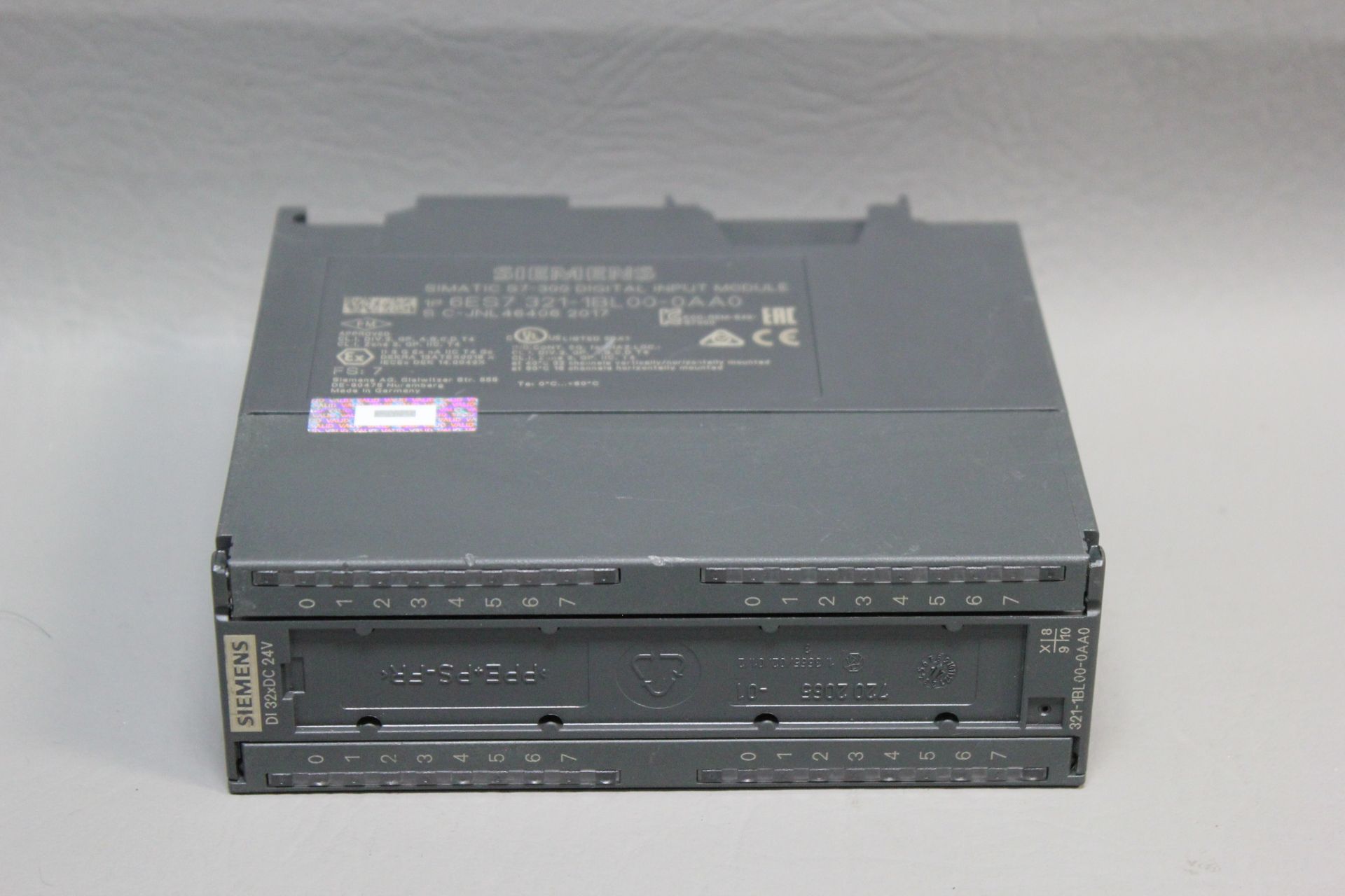 SIEMENS SIMATIC S7-300 DIGITAL INPUT MODULE