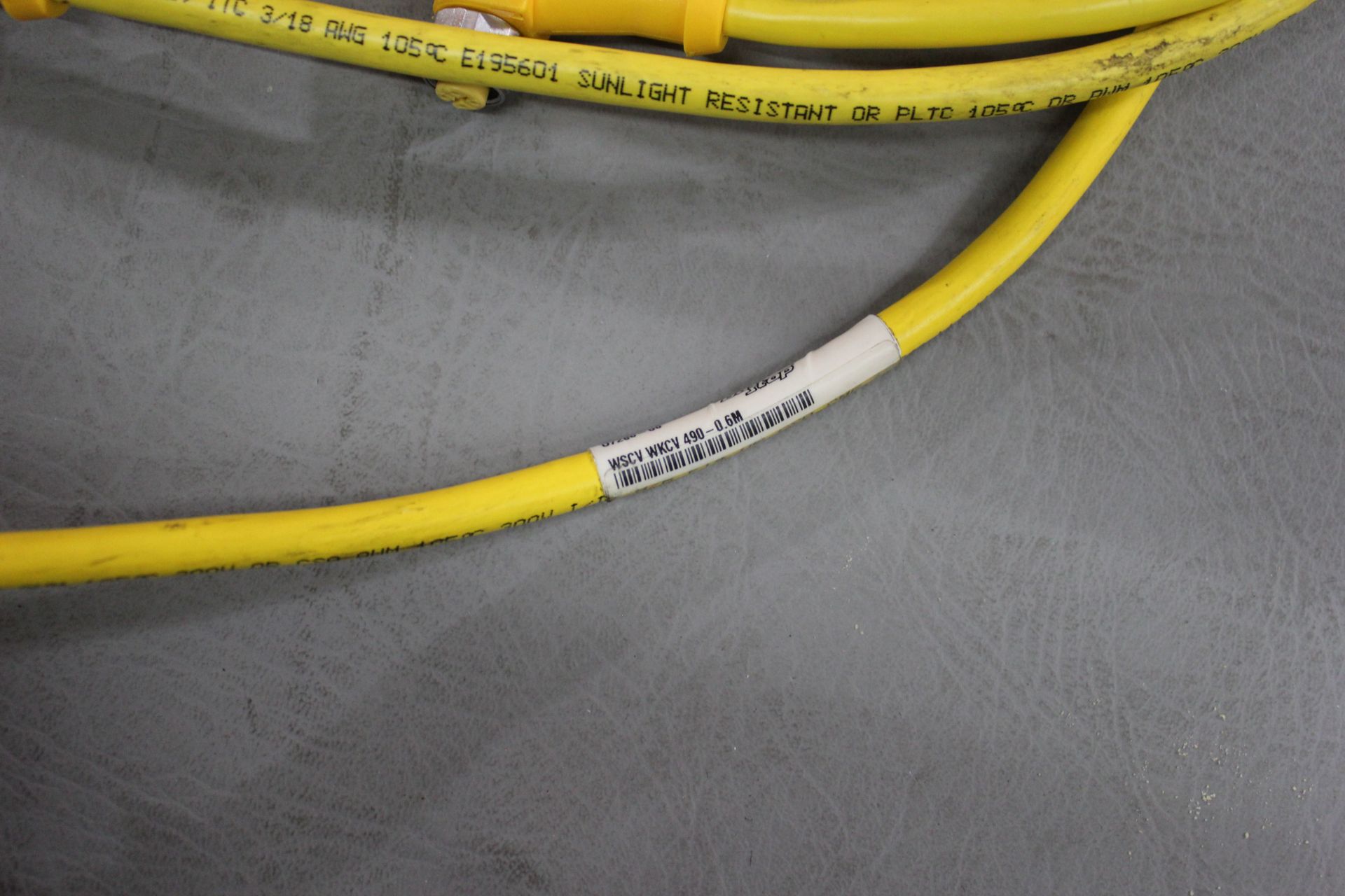 LOT OF TURCK CABLES - Image 3 of 4