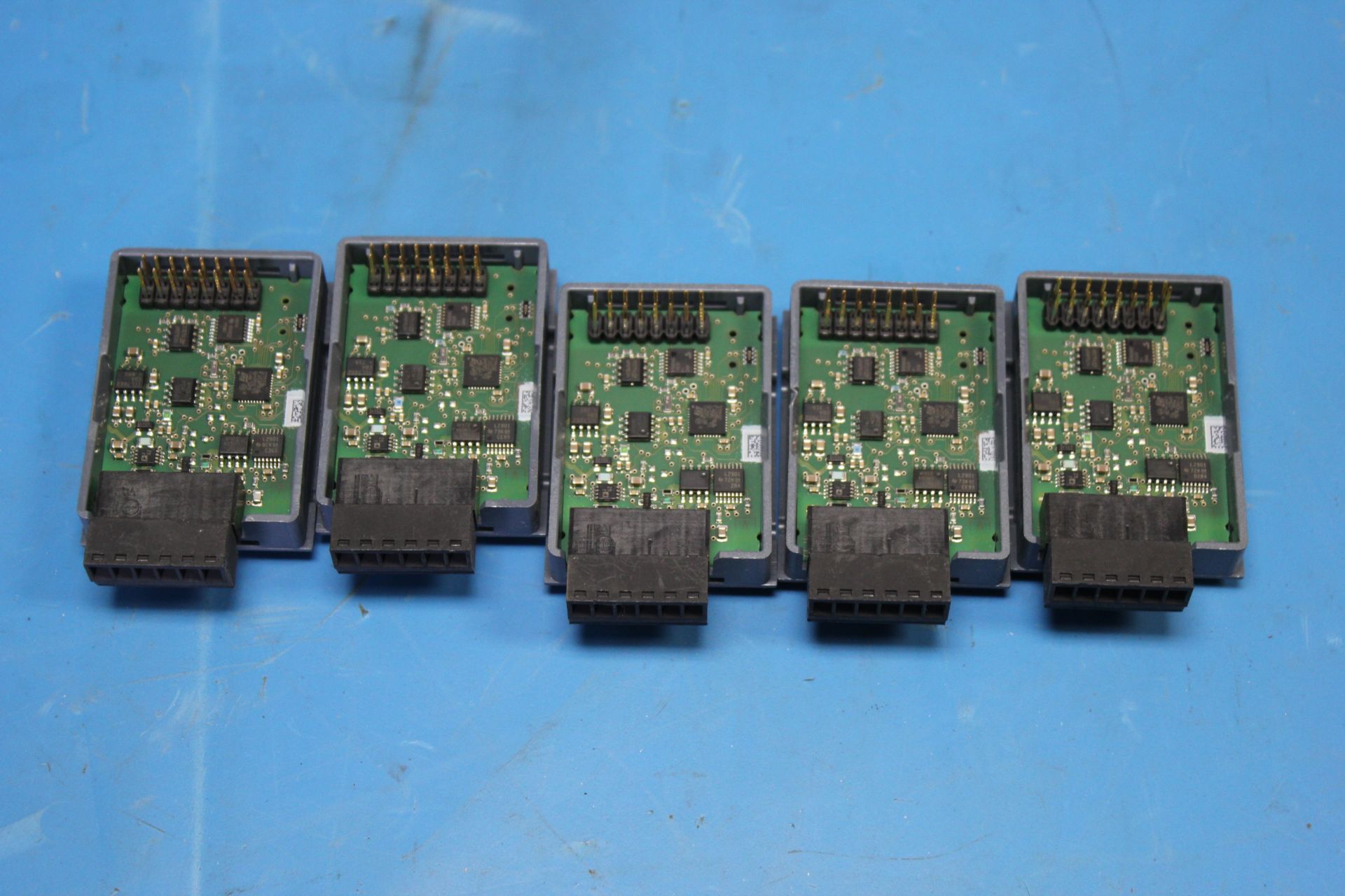 LOT OF SIEMENS SIMATIC S7-1200 ANALOG INPUT MODULES 6ES7 4HA30-0XB0LOC:1.4.51 - Image 2 of 2