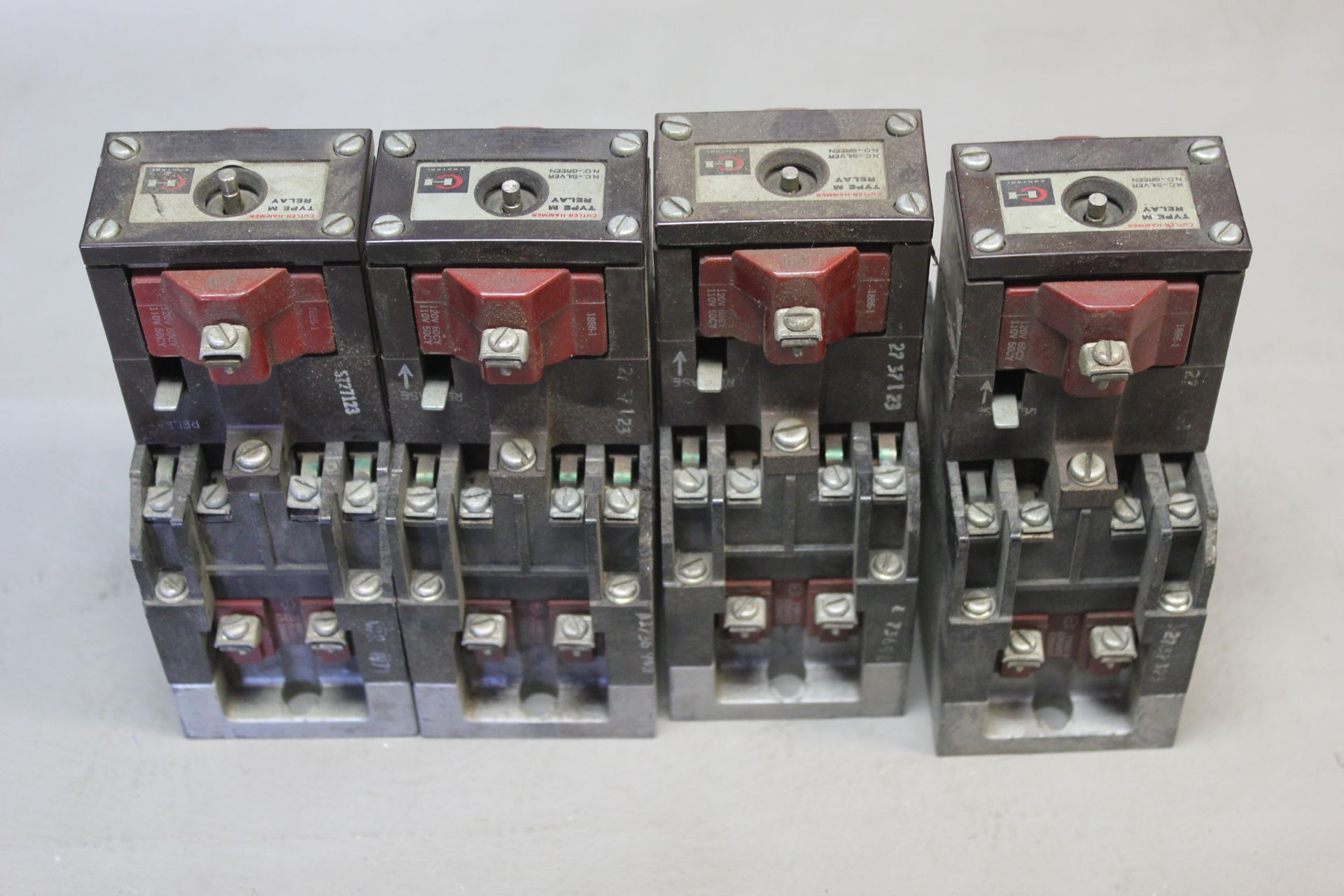 LOT OF CUTLER HAMMER TYPE M LATCHED RELAYS - Image 4 of 6