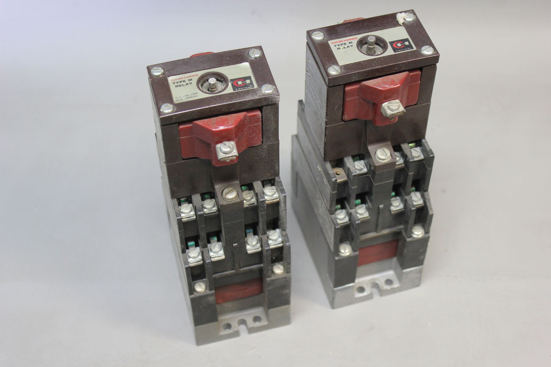 LOT OF CUTLER HAMMER TYPE M LATCHED RELAYS