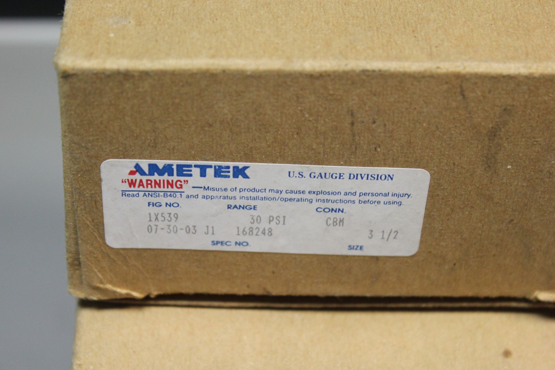 LOT OF 3 NEW AMETEK PRESSURE GAUGES - Image 2 of 3