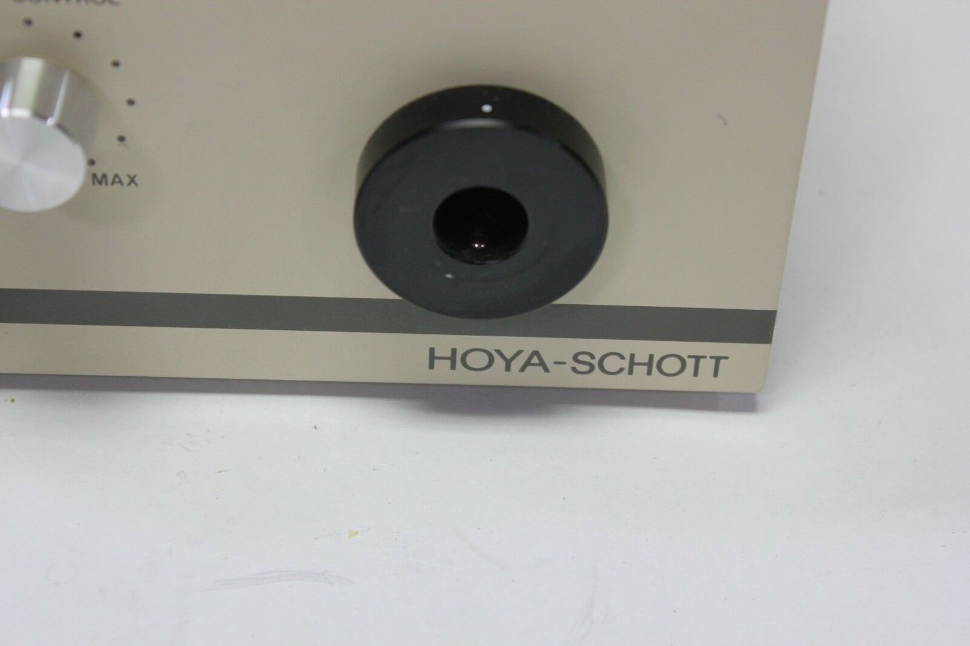 HOYA-SCHOTT COLD LIGHT SOURCE - Image 3 of 3