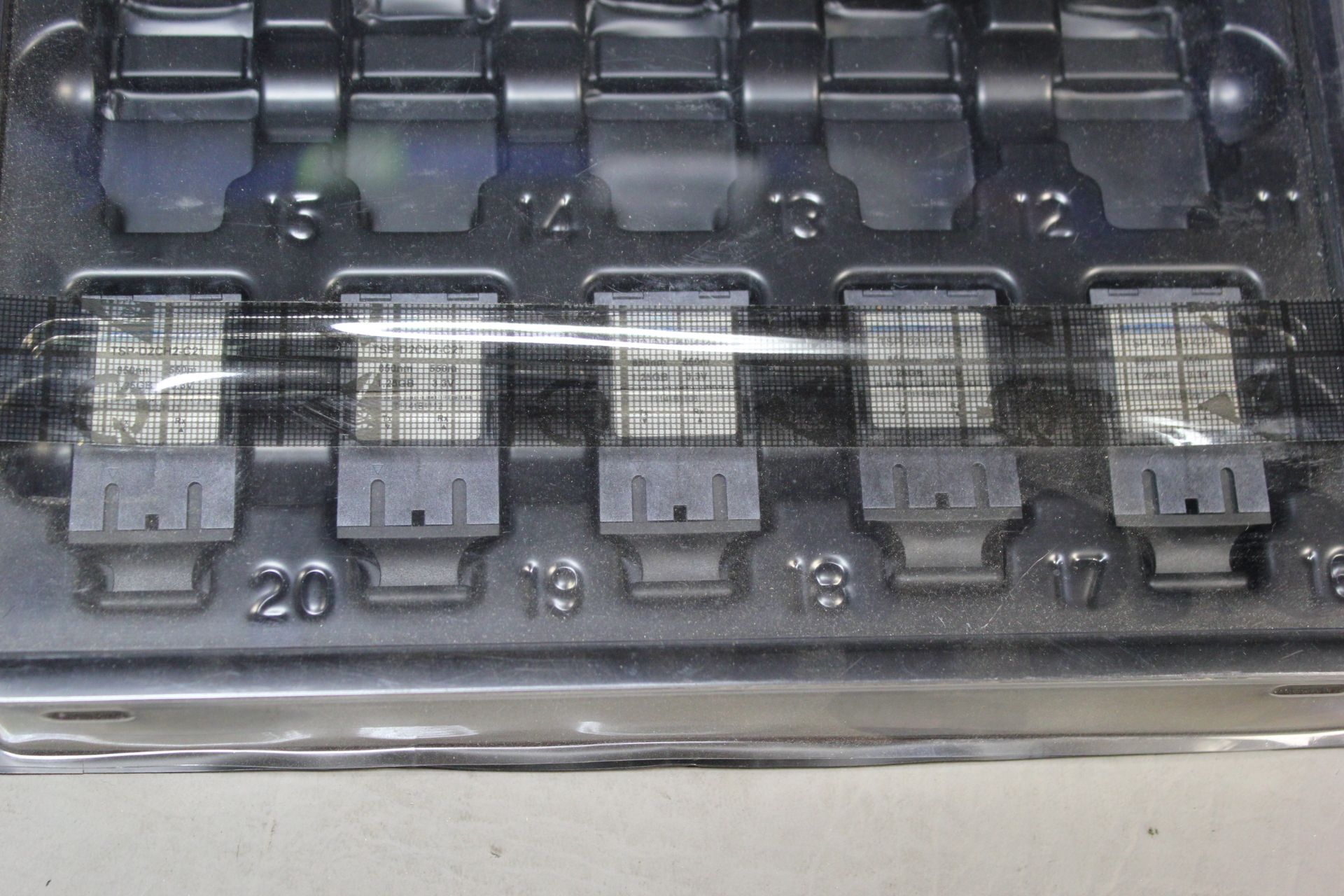 FORMERICA FIBER OPTIC TRANSMITTERS RECEIVERS - Image 2 of 4